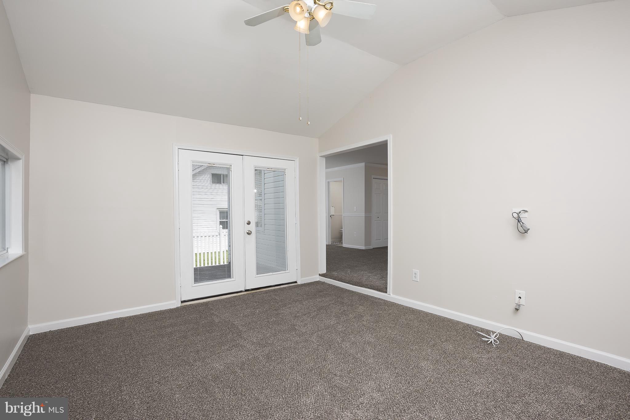 SELBY ON THE BAY - Residential