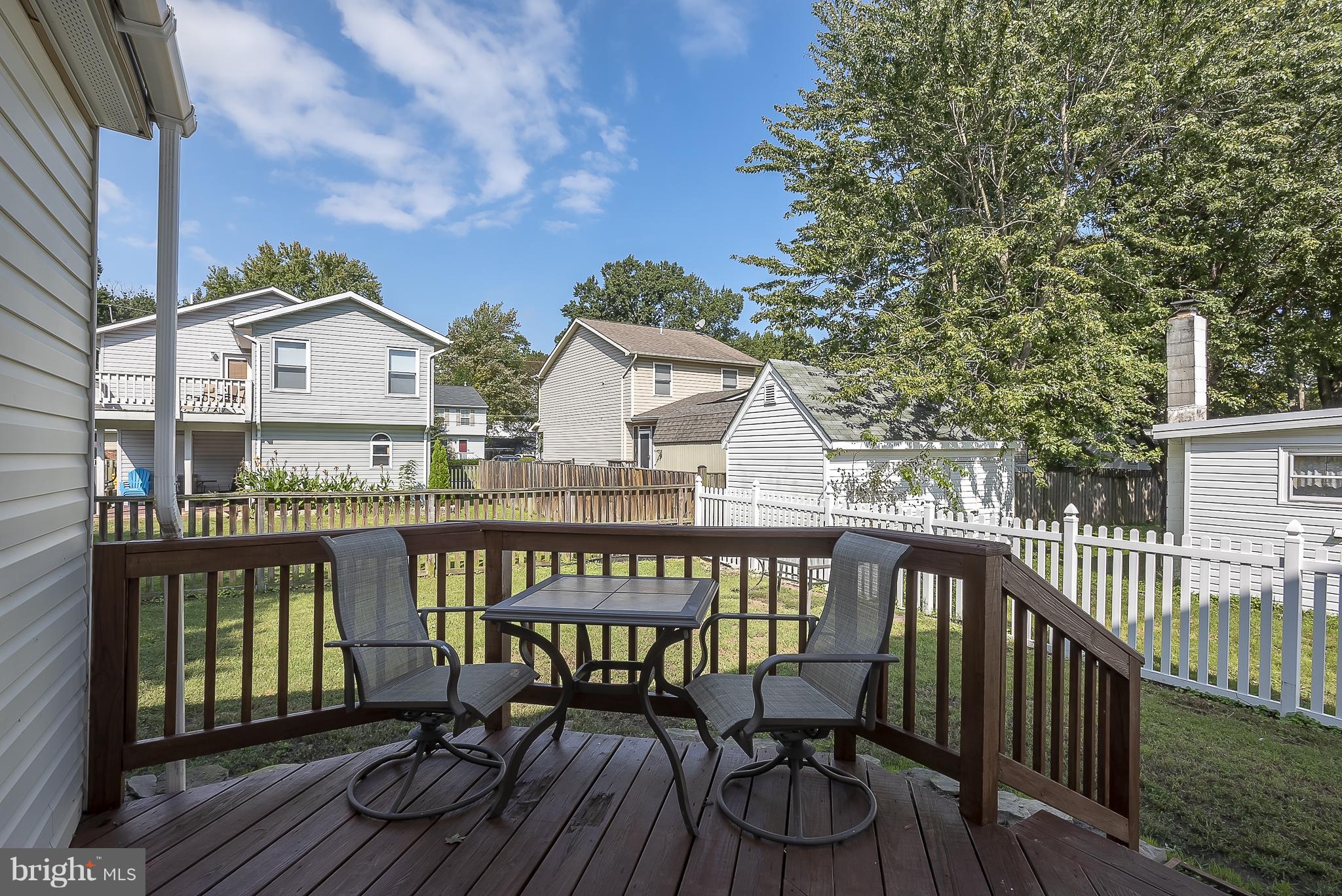 SELBY ON THE BAY - Residential