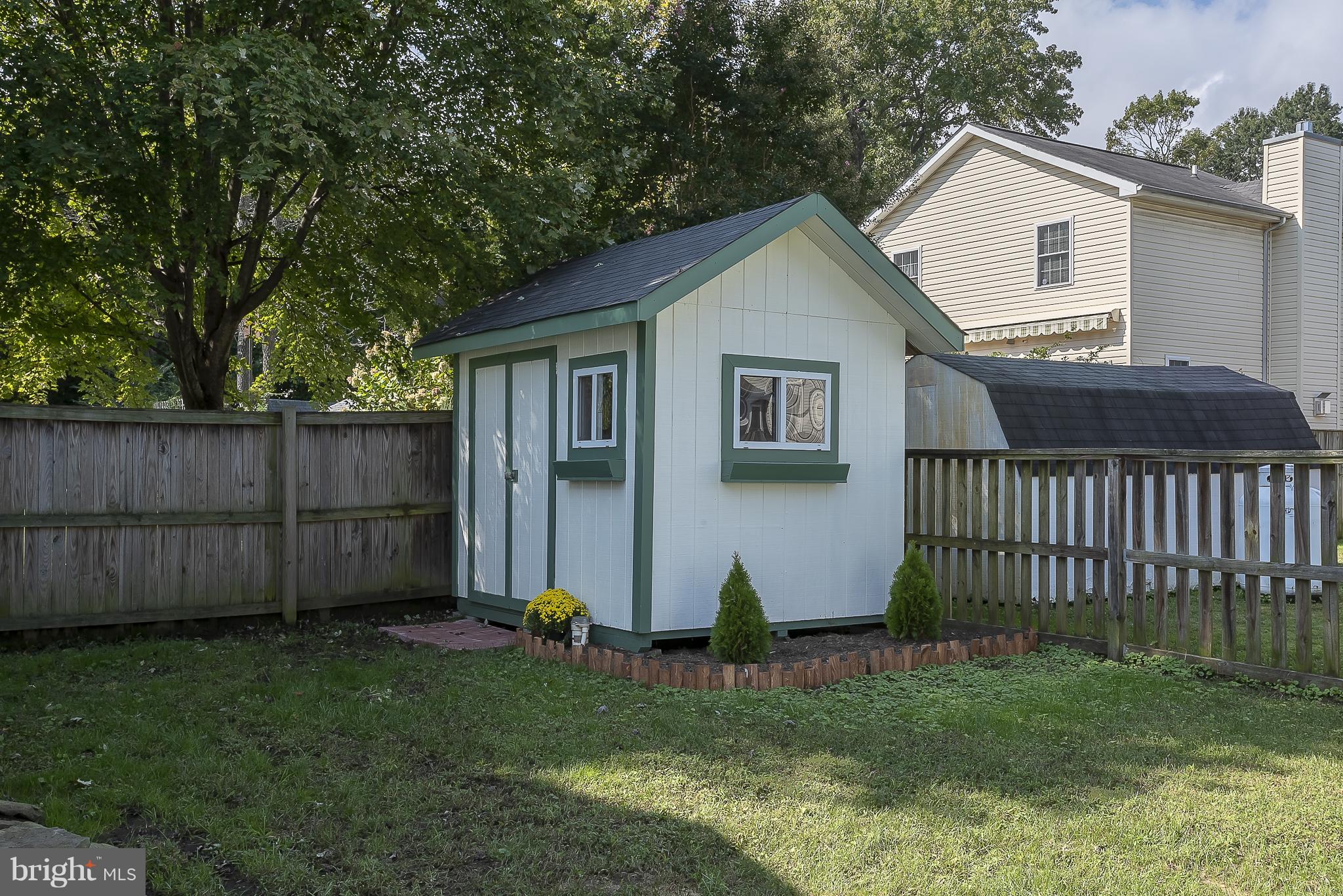 SELBY ON THE BAY - Residential