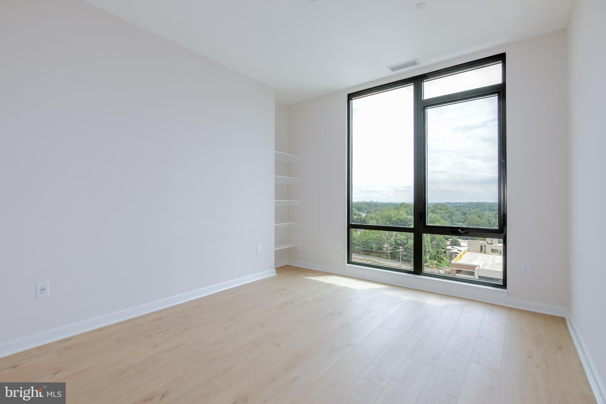 FALLS CHURCH CITY - Residential