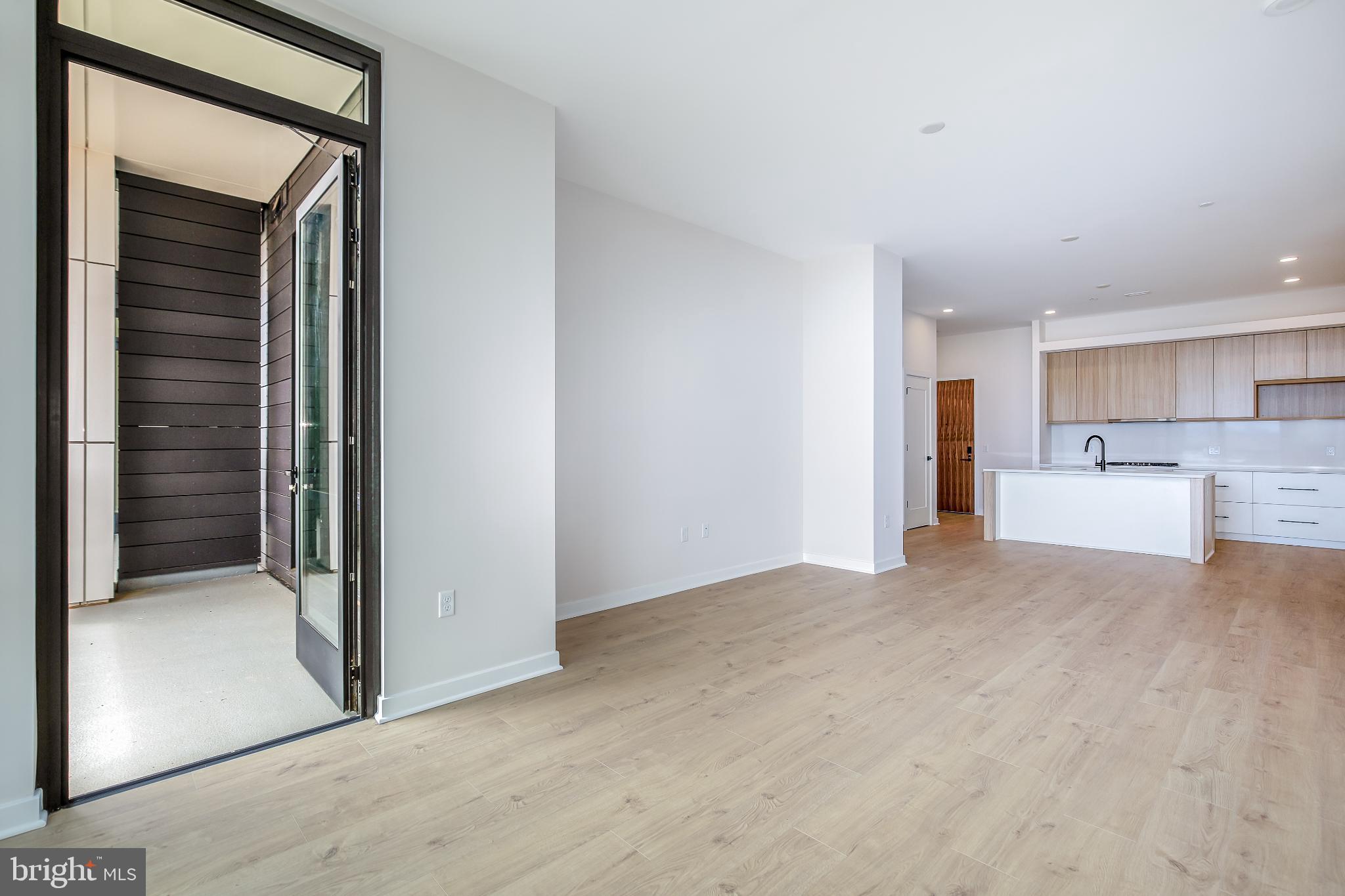 FALLS CHURCH CITY - Residential