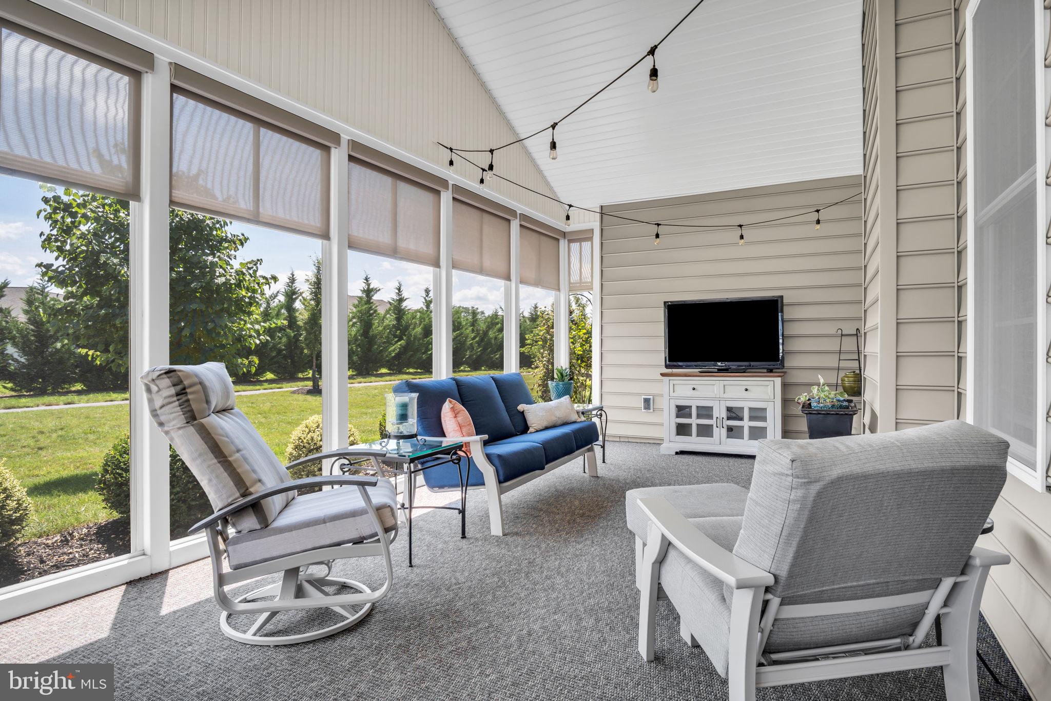 TRADITIONS OF AMERICA AT SILVER SPRING - Residential