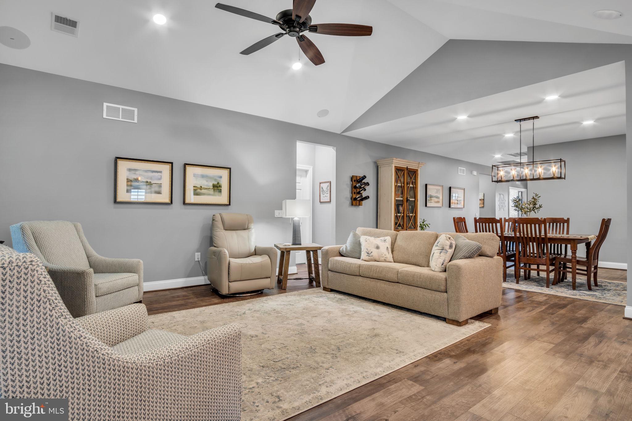 TRADITIONS OF AMERICA AT SILVER SPRING - Residential