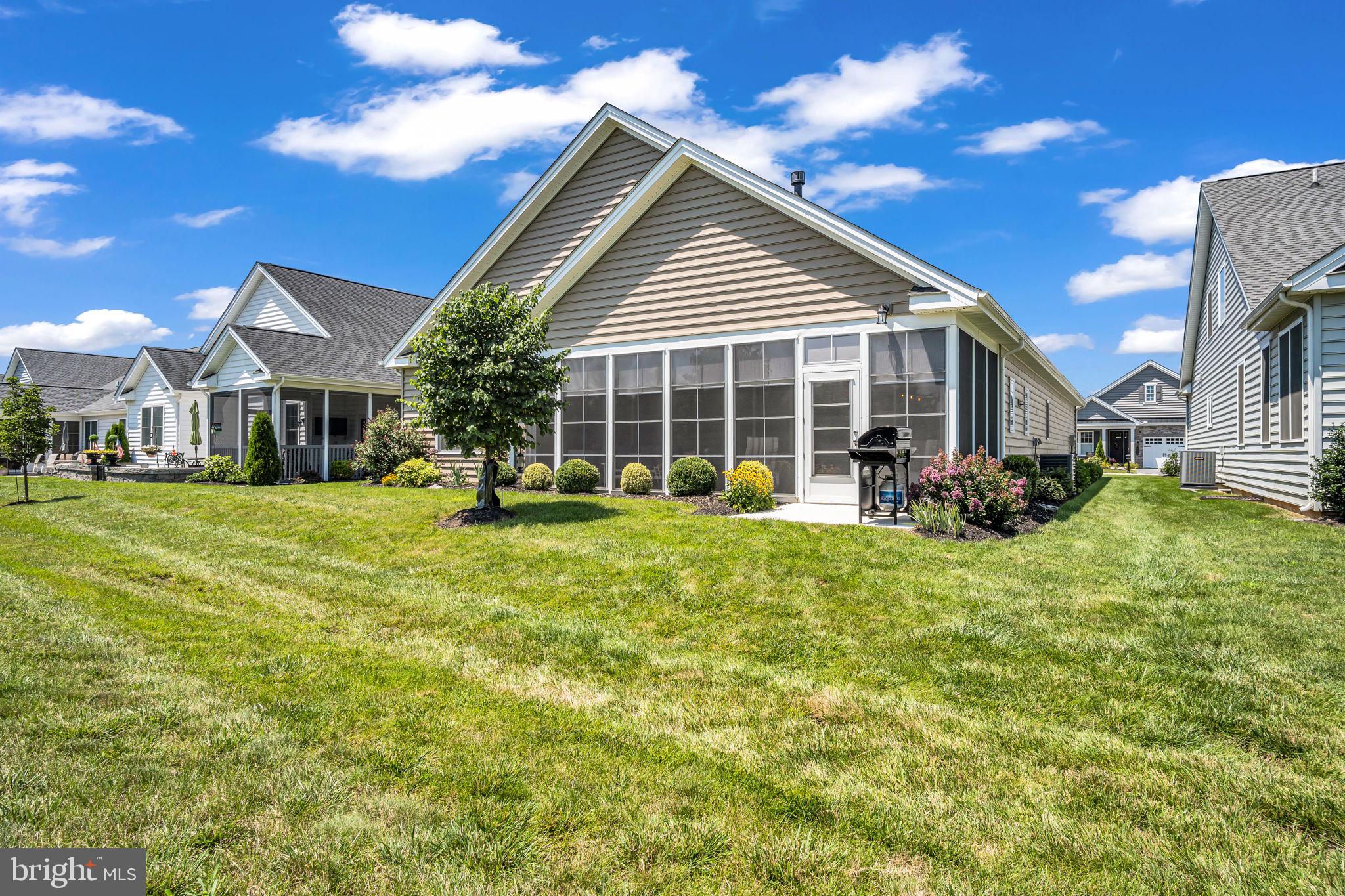 TRADITIONS OF AMERICA AT SILVER SPRING - Residential