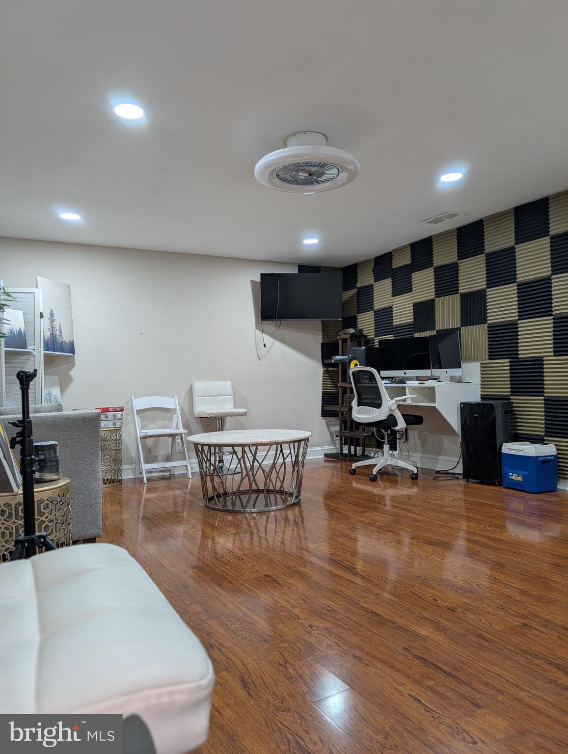 DREXEL HILL - Residential