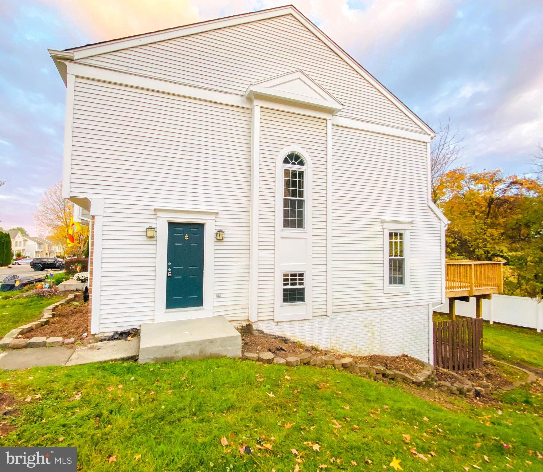 PLEASANT HILLS - Residential Lease