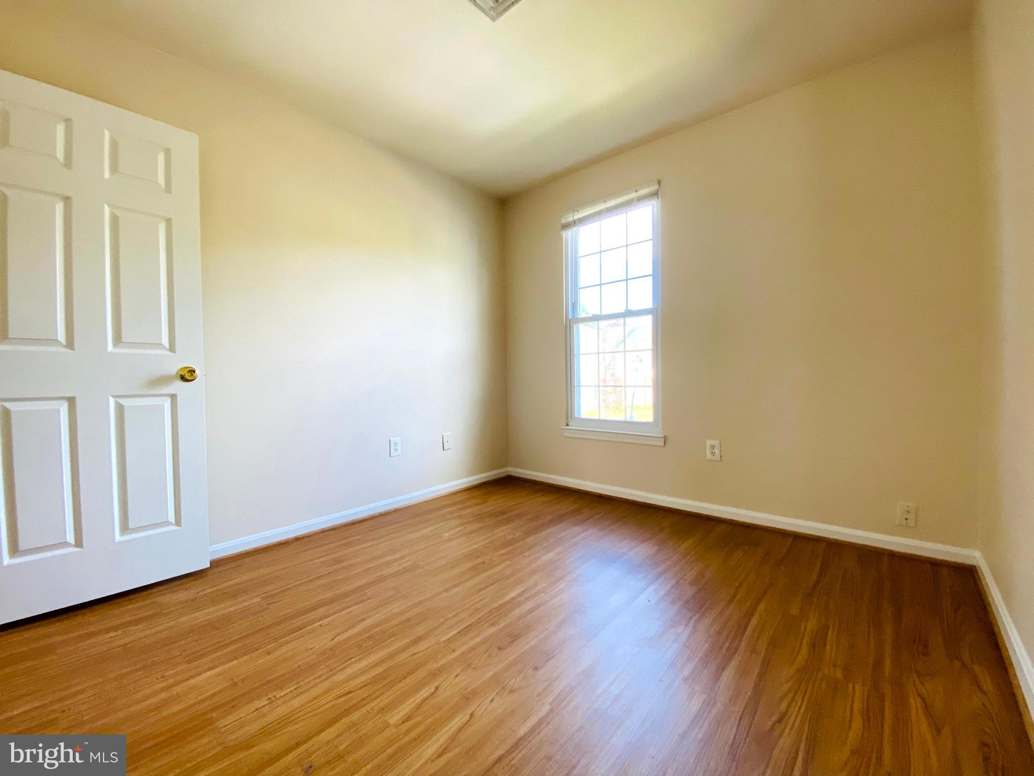 PLEASANT HILLS - Residential Lease