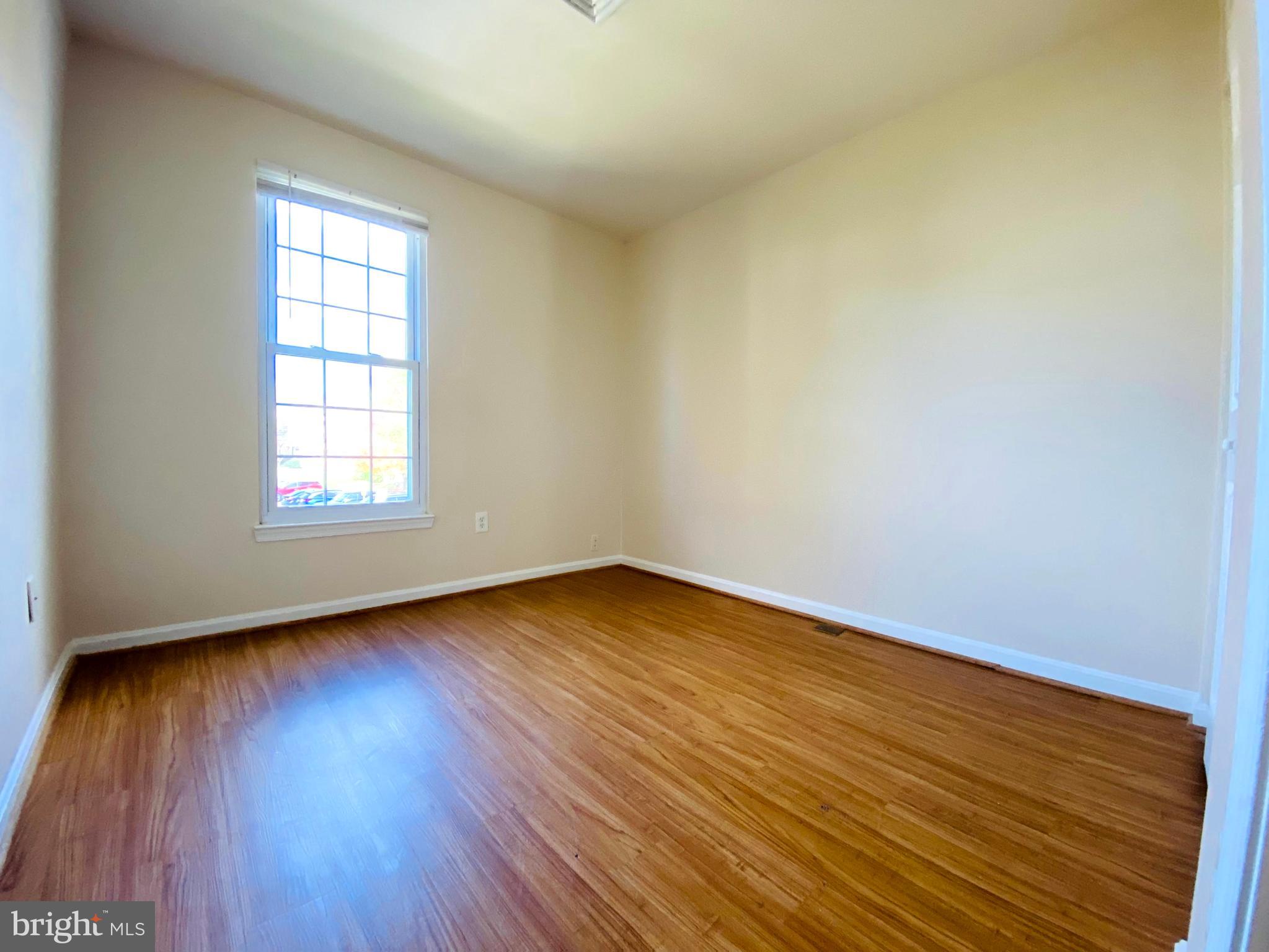 PLEASANT HILLS - Residential Lease