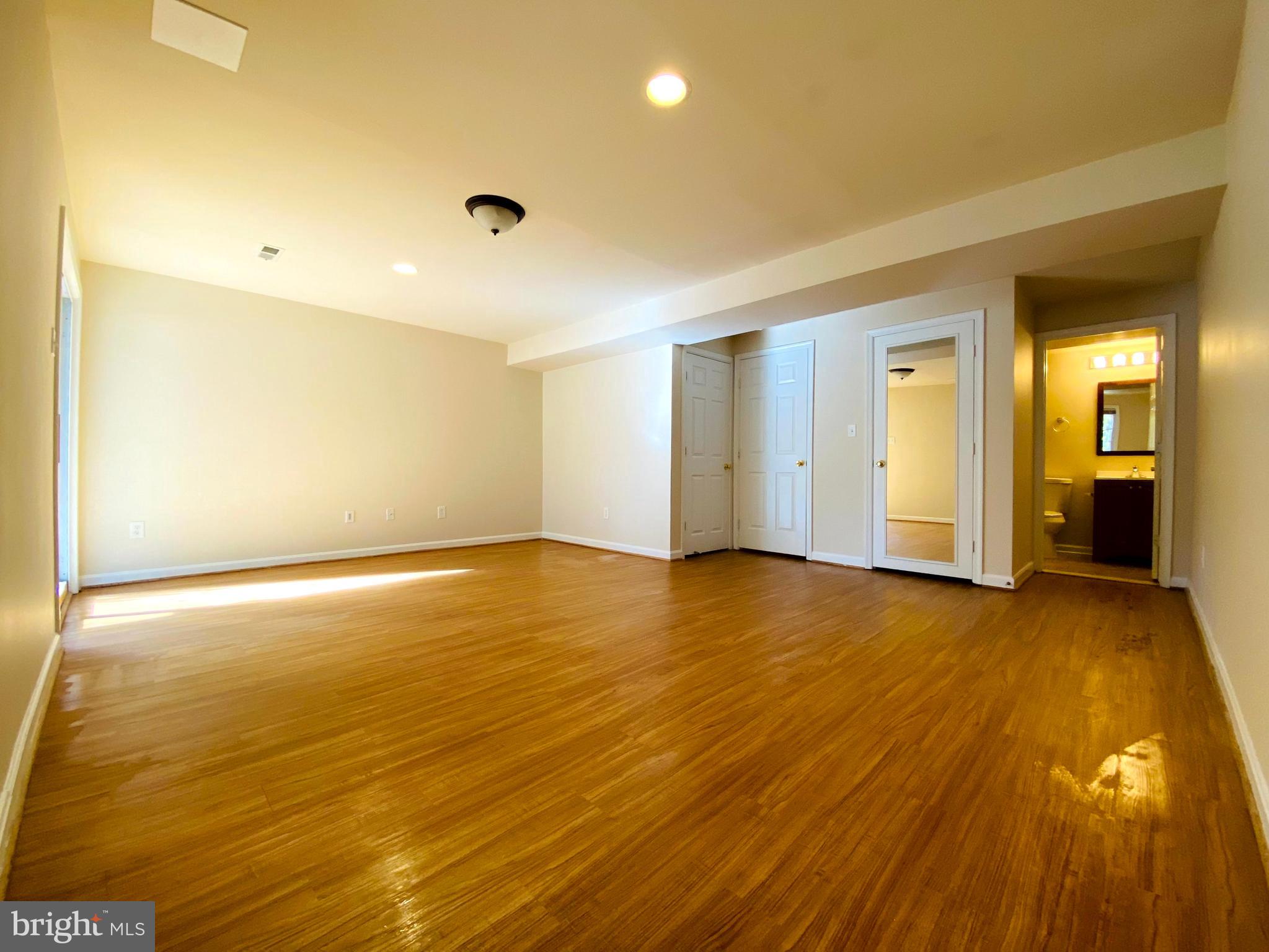 PLEASANT HILLS - Residential Lease