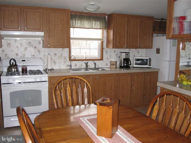 WALNUT GROVE - Residential