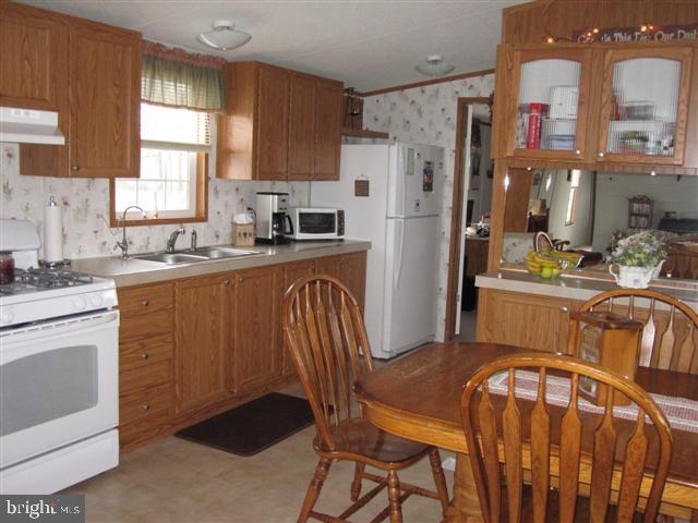 WALNUT GROVE - Residential