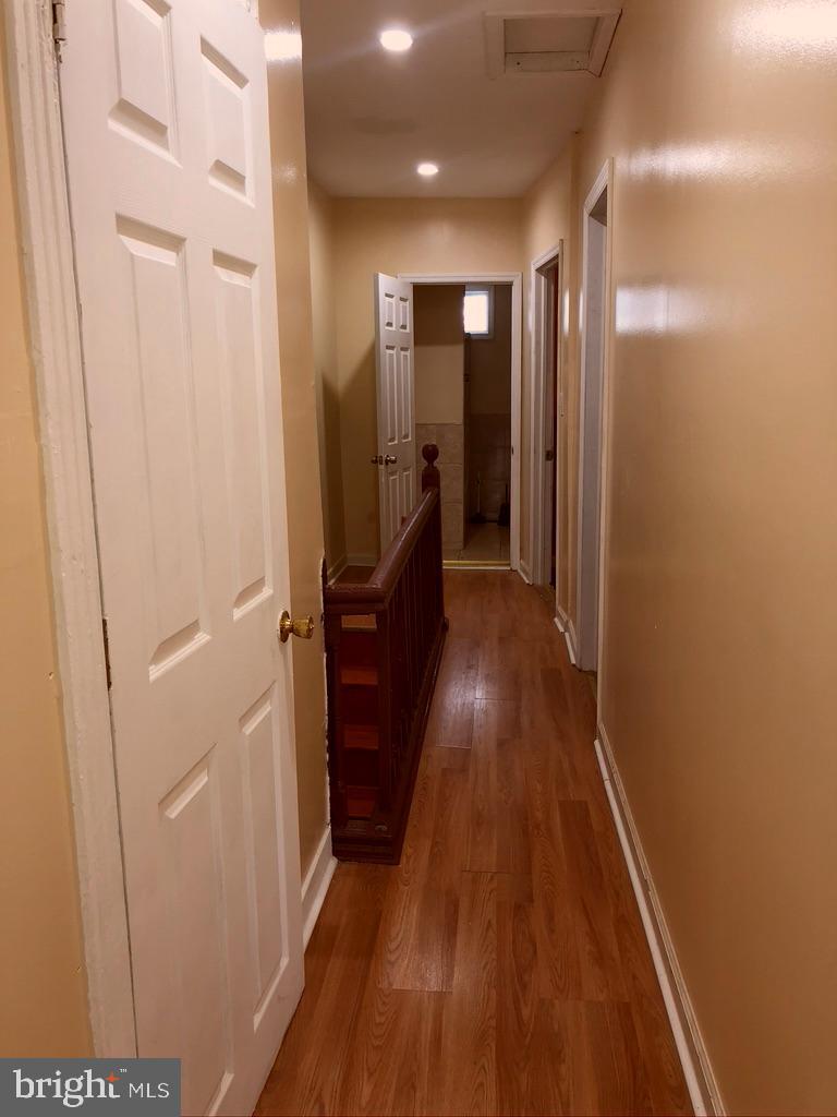 BROADWAY EAST - Residential Lease