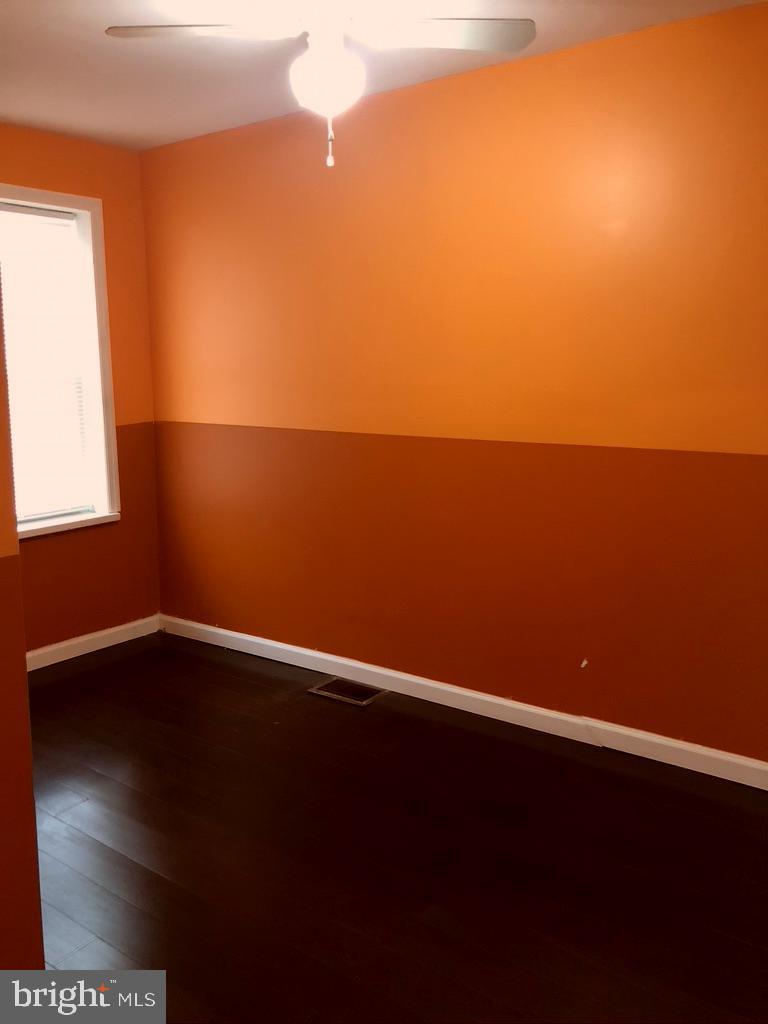 BROADWAY EAST - Residential Lease