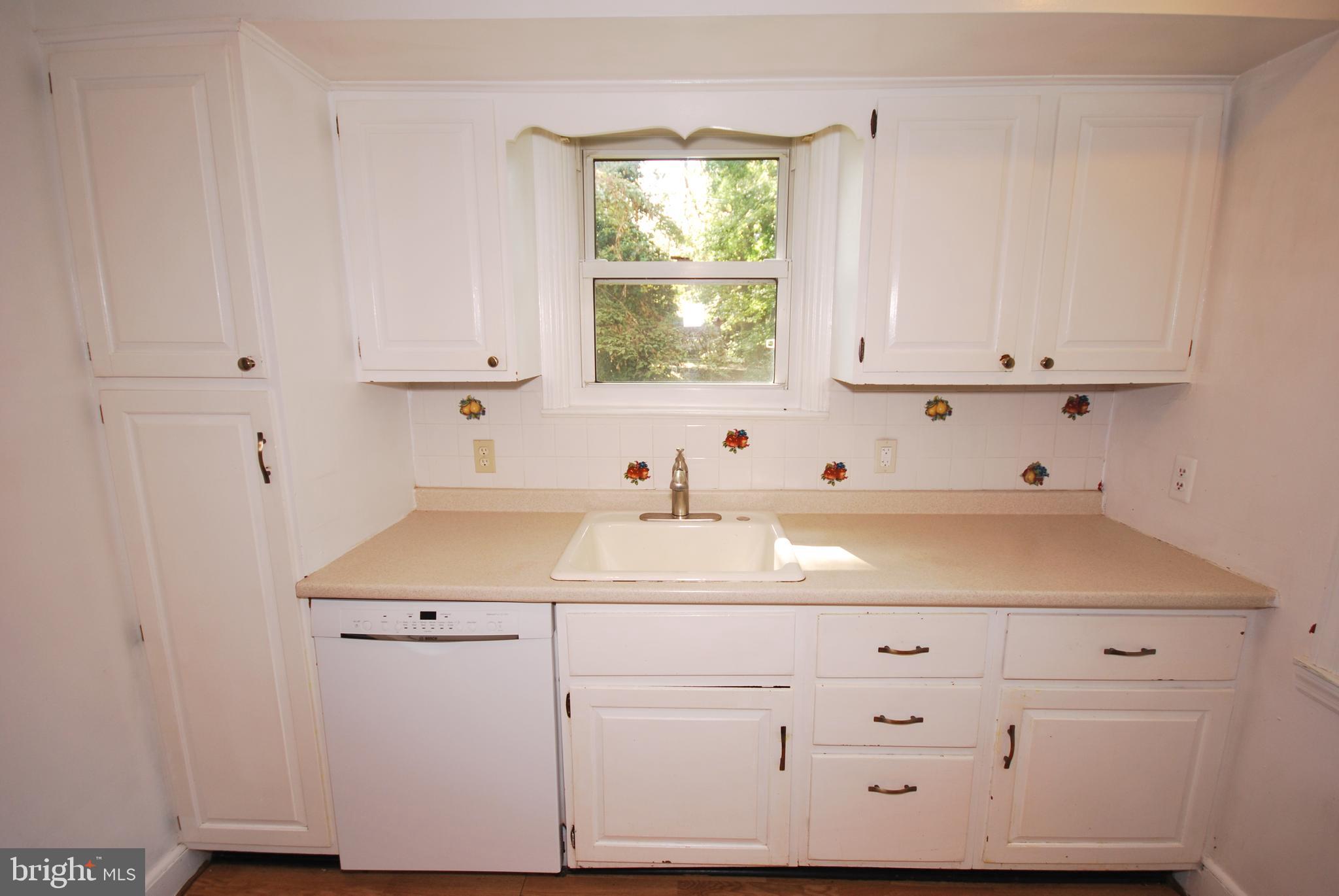 HIGHLAND VIEW - Residential Lease