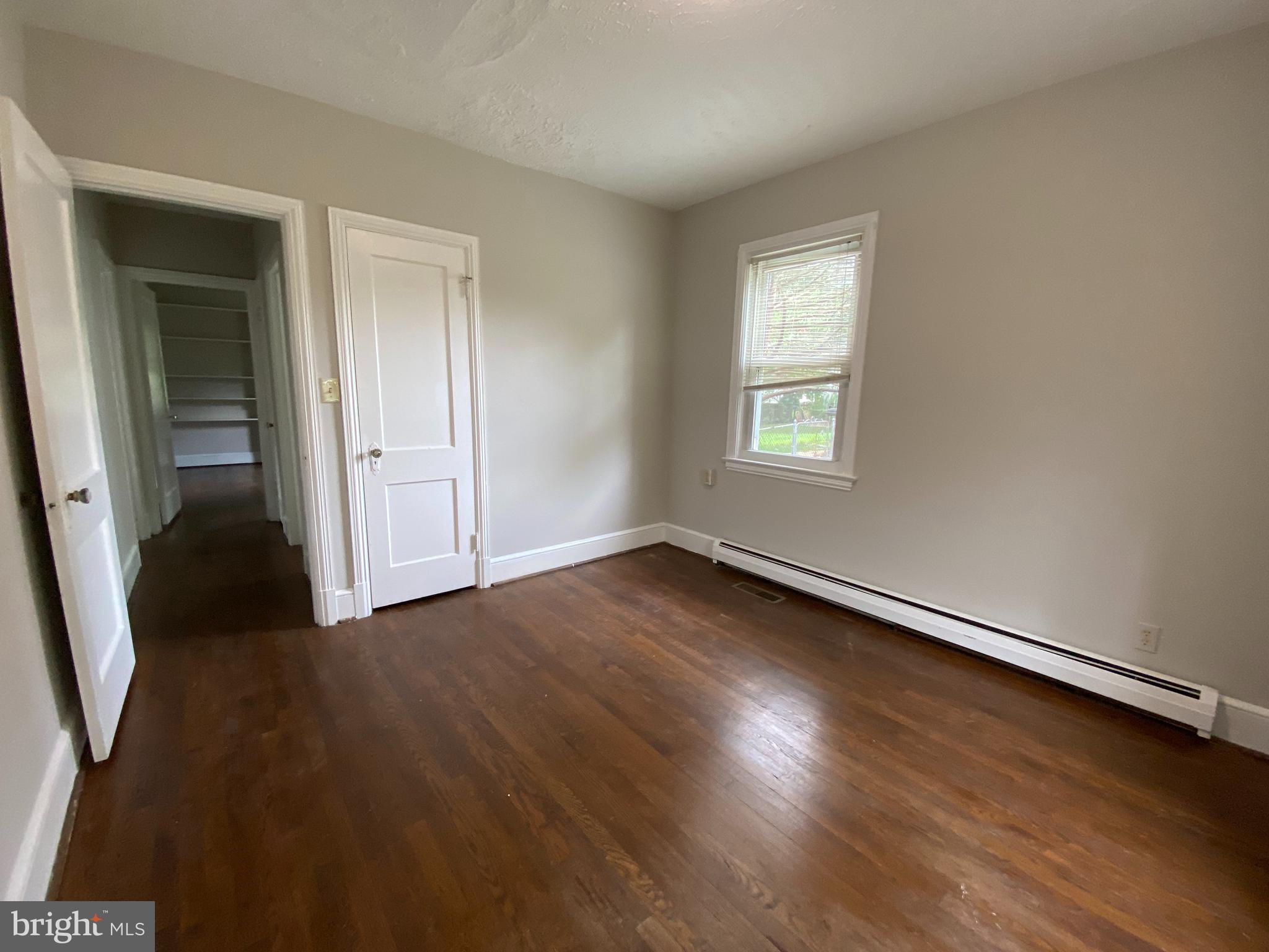 HIGHLAND VIEW - Residential Lease