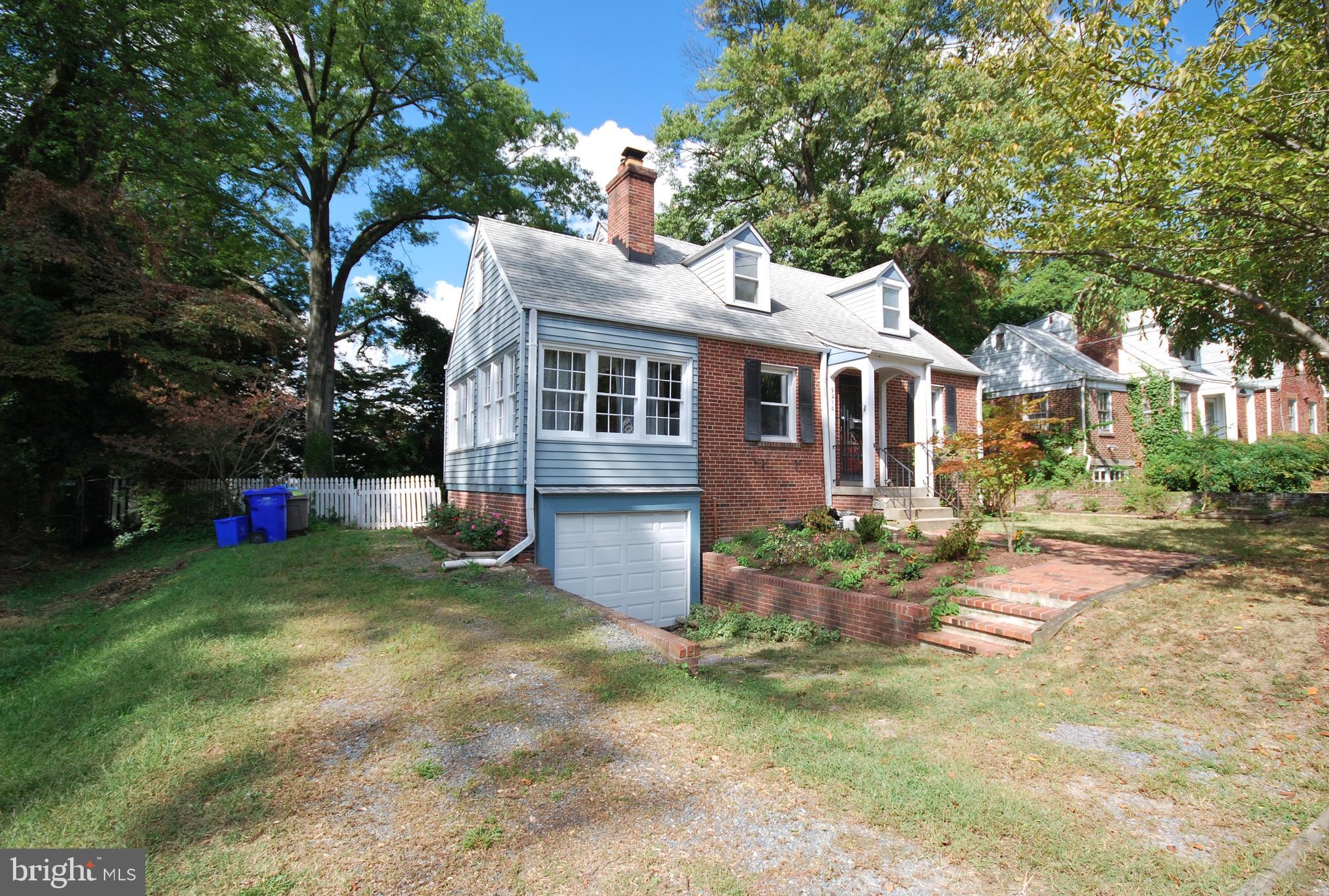 HIGHLAND VIEW - Residential Lease