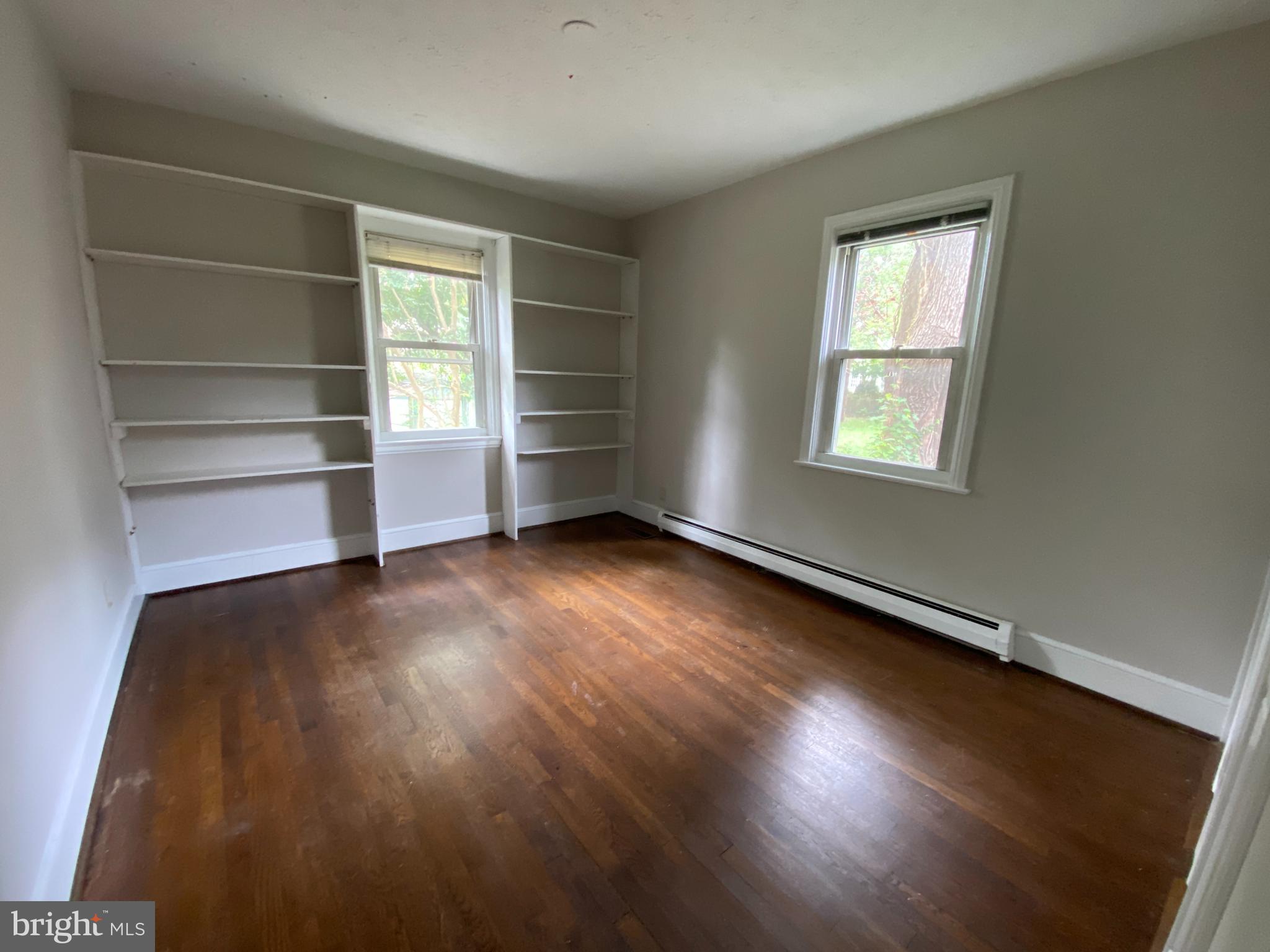 HIGHLAND VIEW - Residential Lease