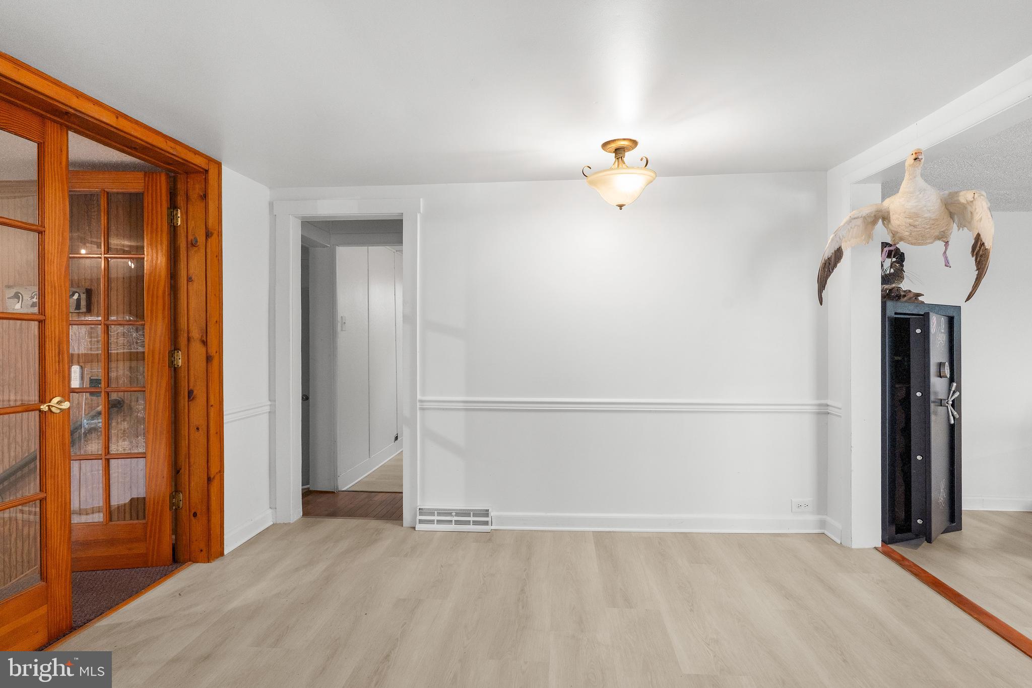 LEWIS SHORE - Residential