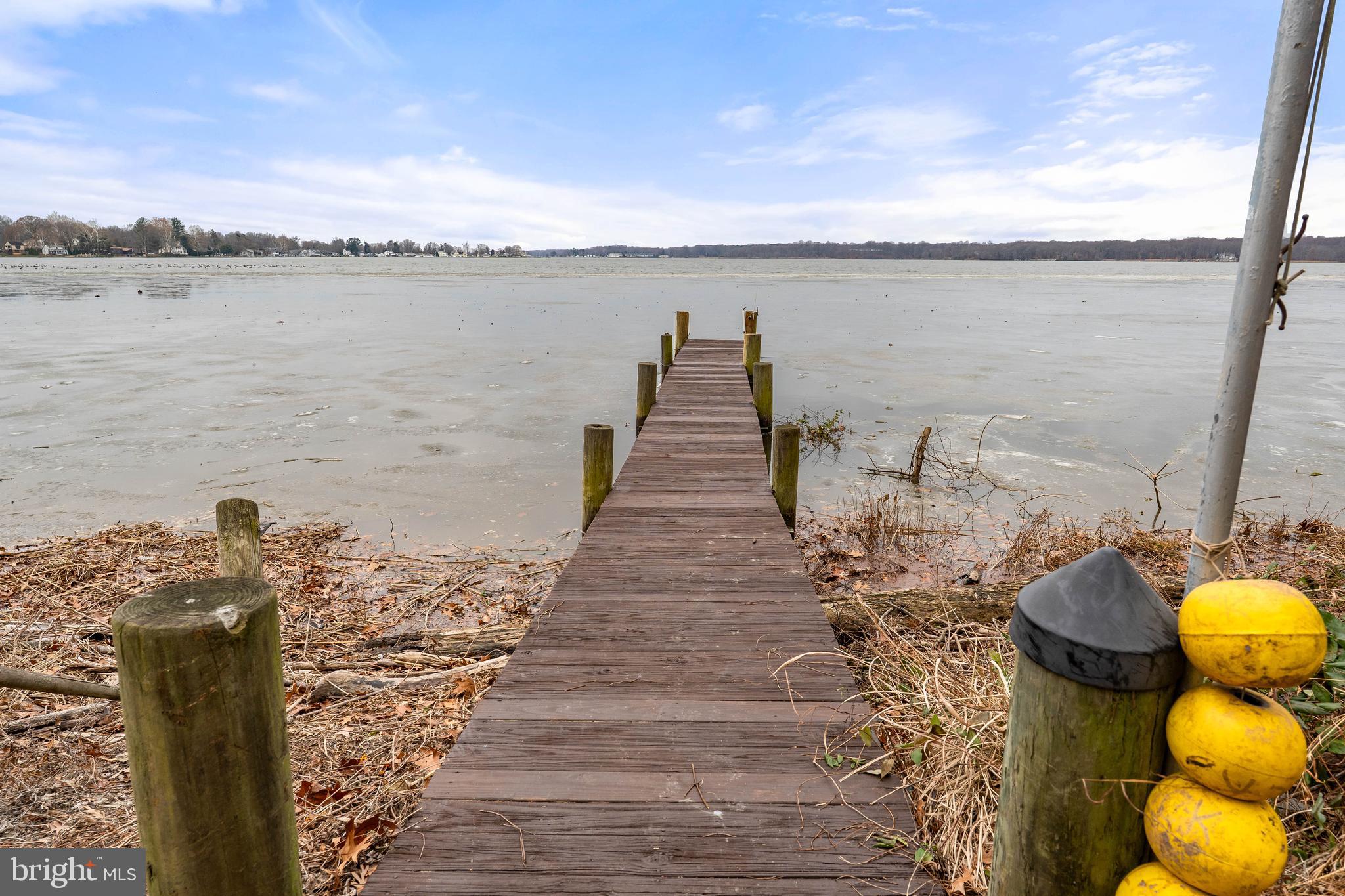 LEWIS SHORE - Residential