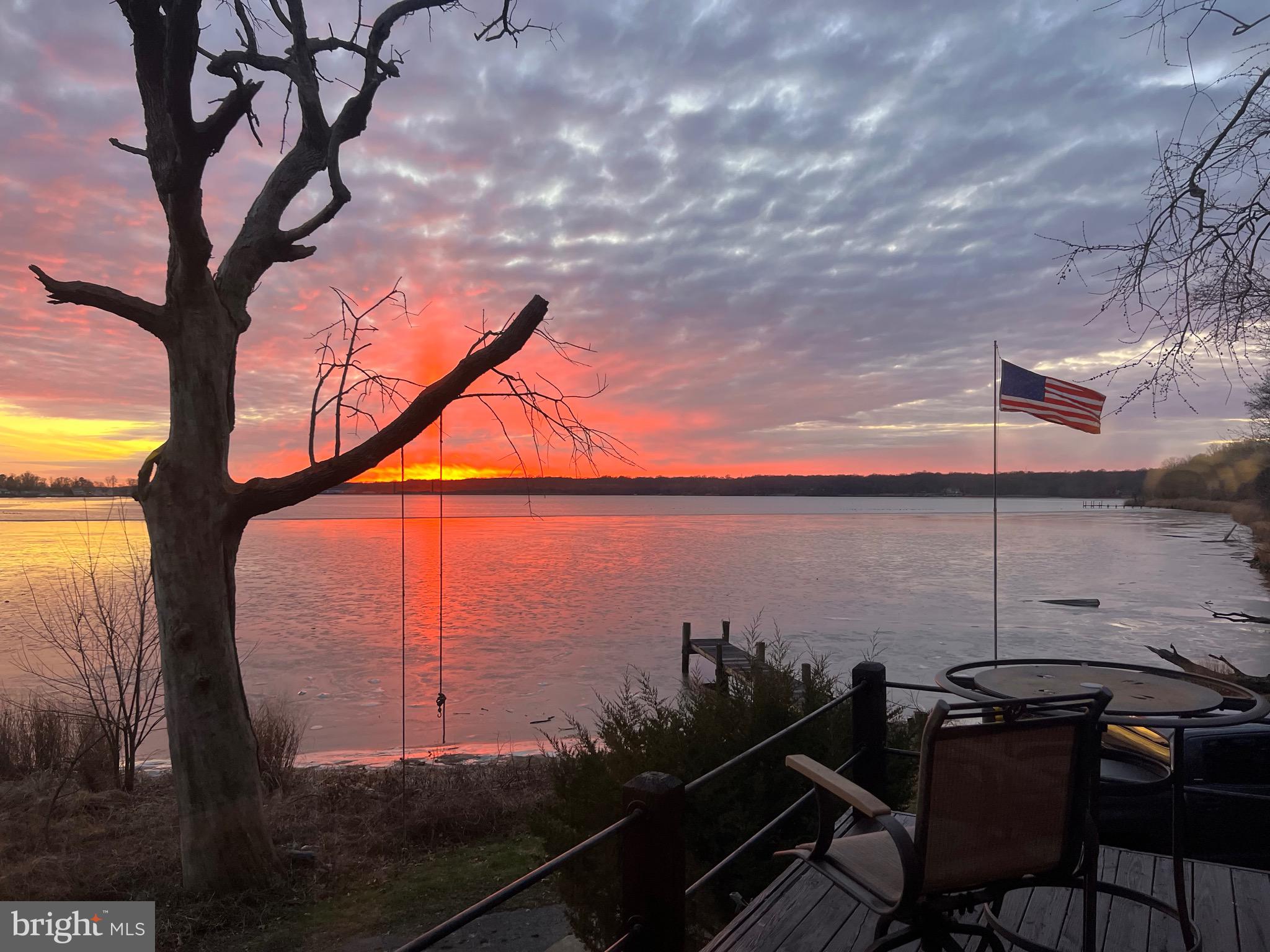 LEWIS SHORE - Residential