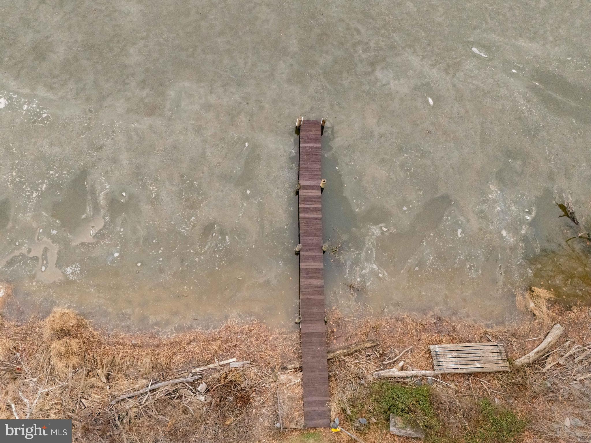 LEWIS SHORE - Residential