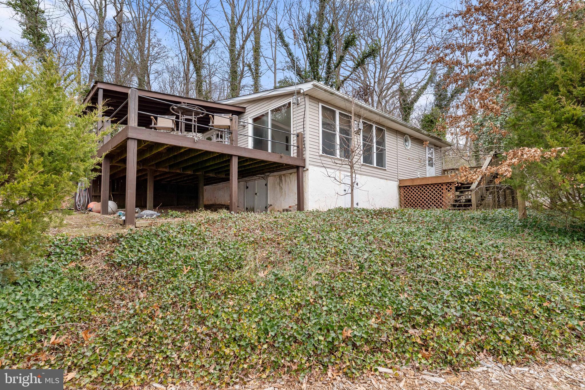 LEWIS SHORE - Residential