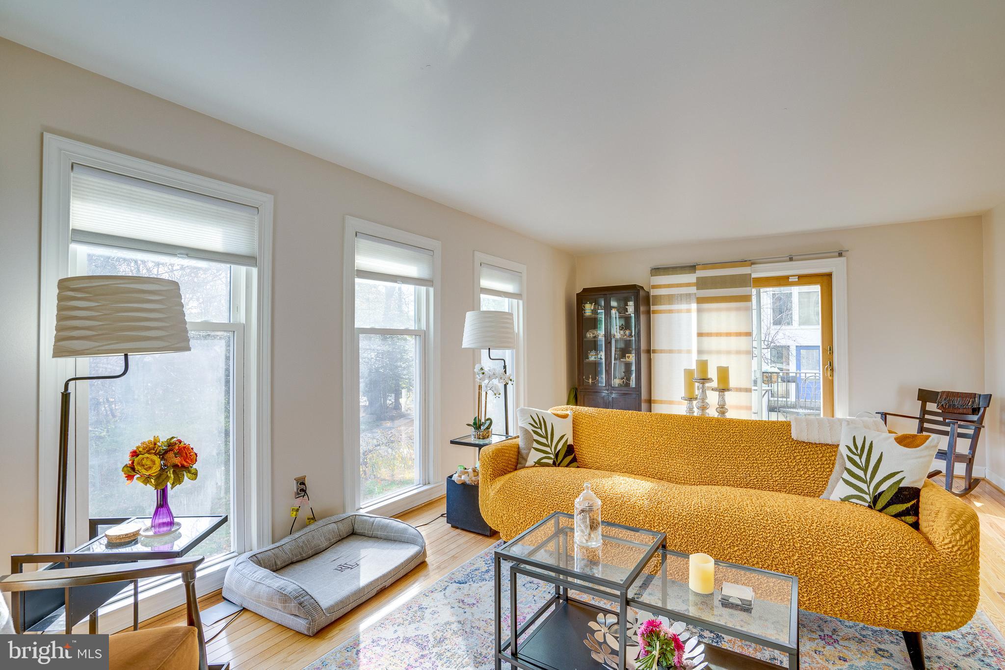 RESTON - Residential