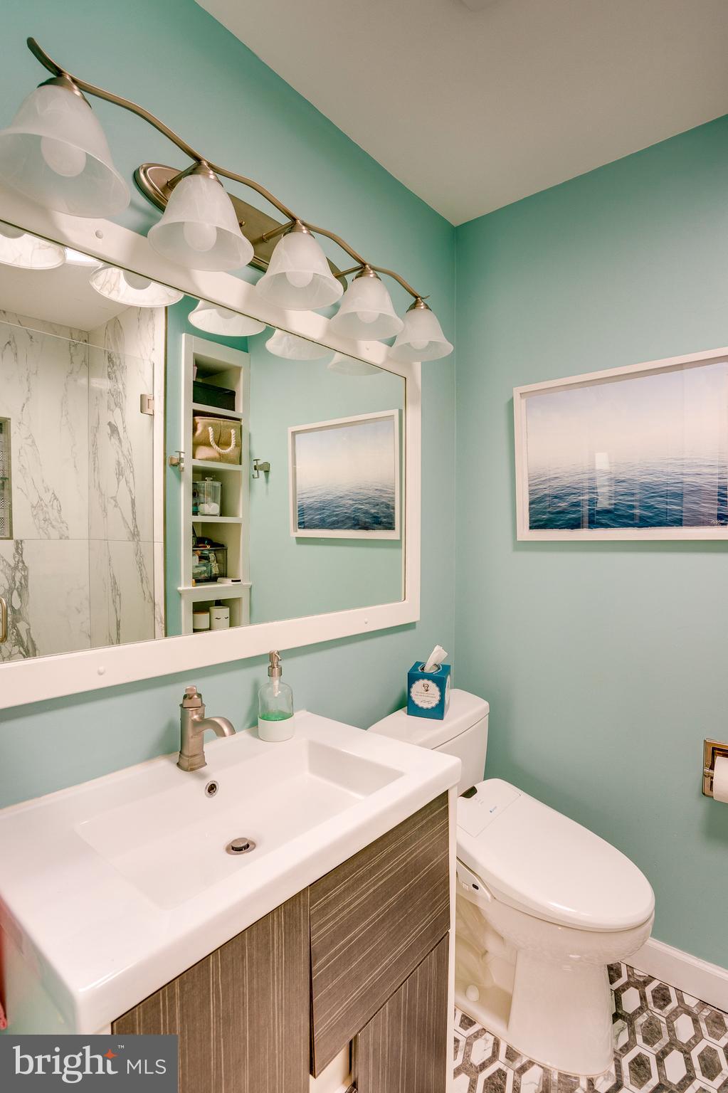 RESTON - Residential