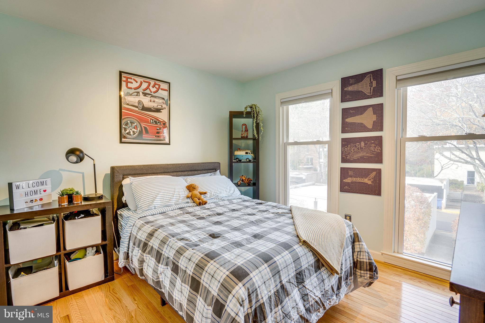 RESTON - Residential