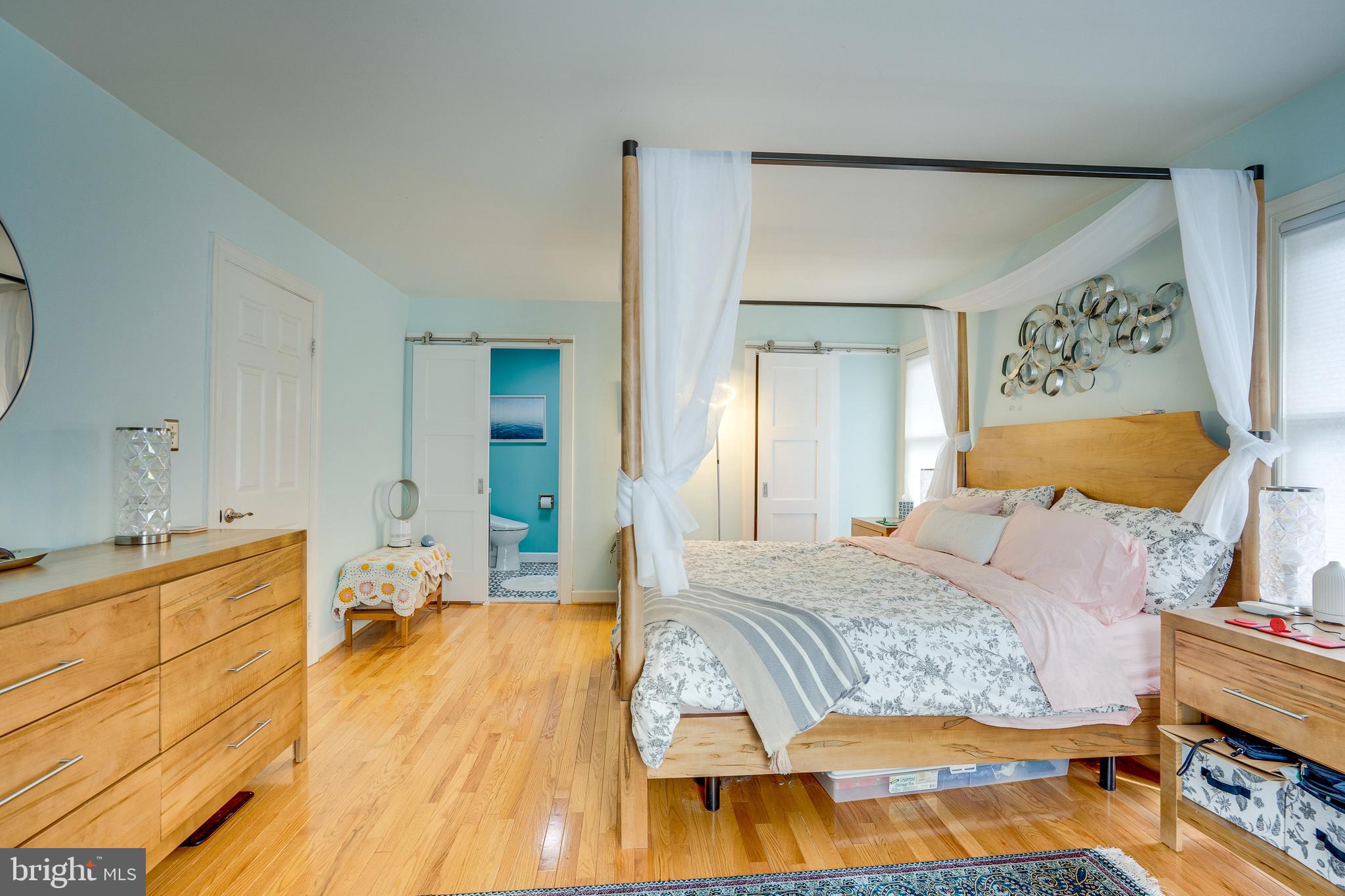 RESTON - Residential