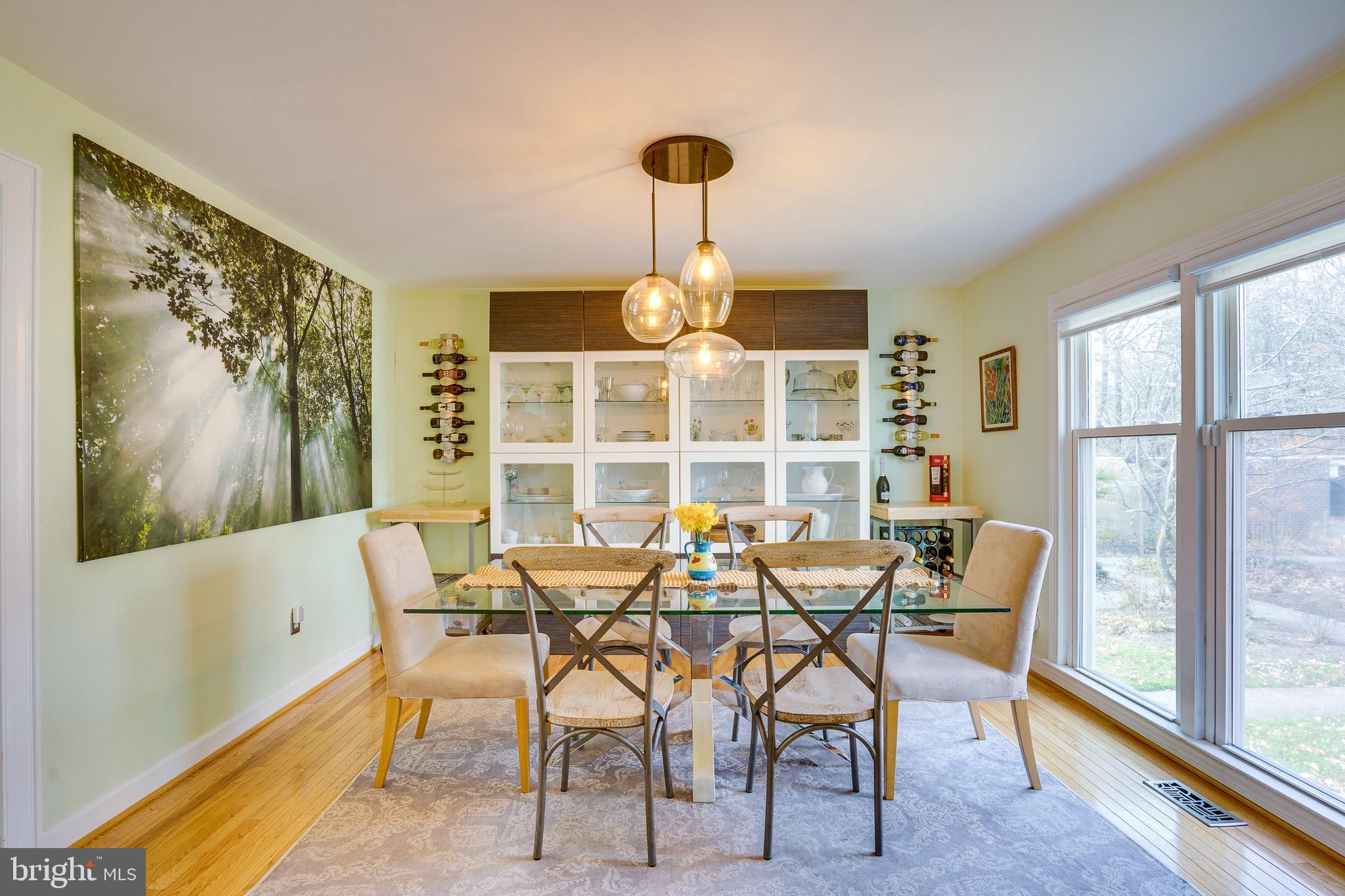 RESTON - Residential