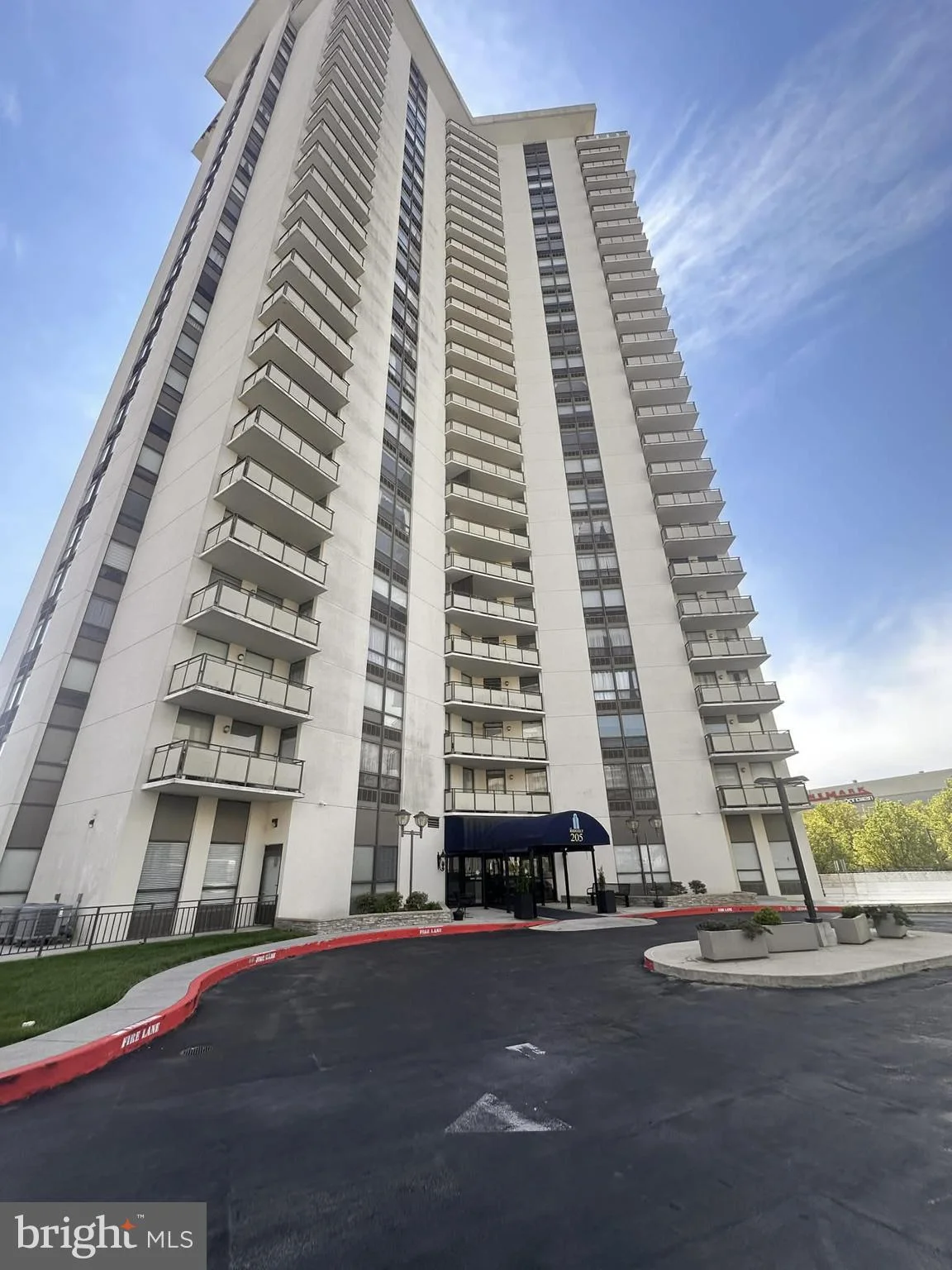 205 Joppa Road E Unit 1904