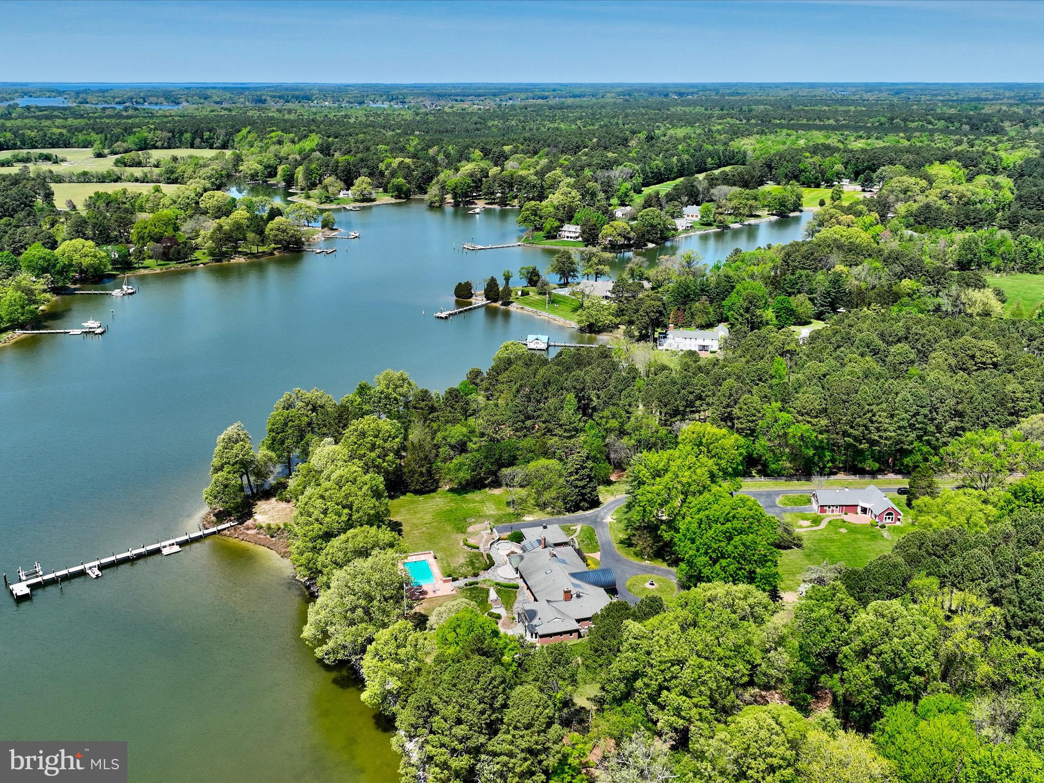 6976 TRAVELERS REST CIRCLE