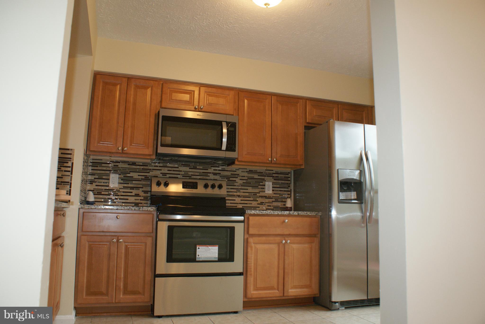 VALLEY STREAM ESTATES - Residential