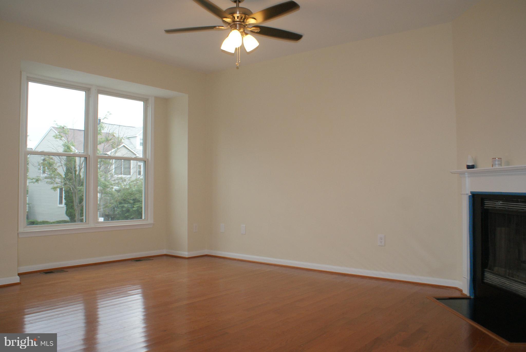 VALLEY STREAM ESTATES - Residential