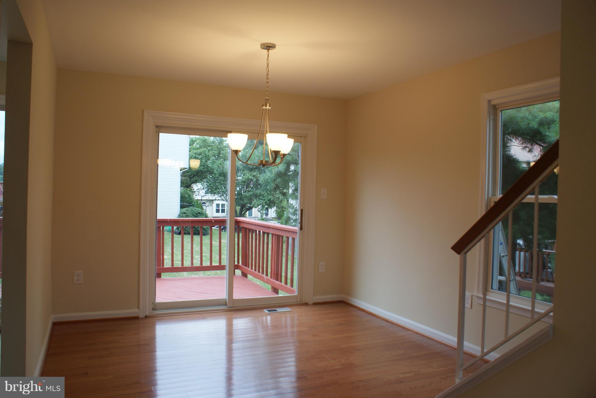 VALLEY STREAM ESTATES - Residential