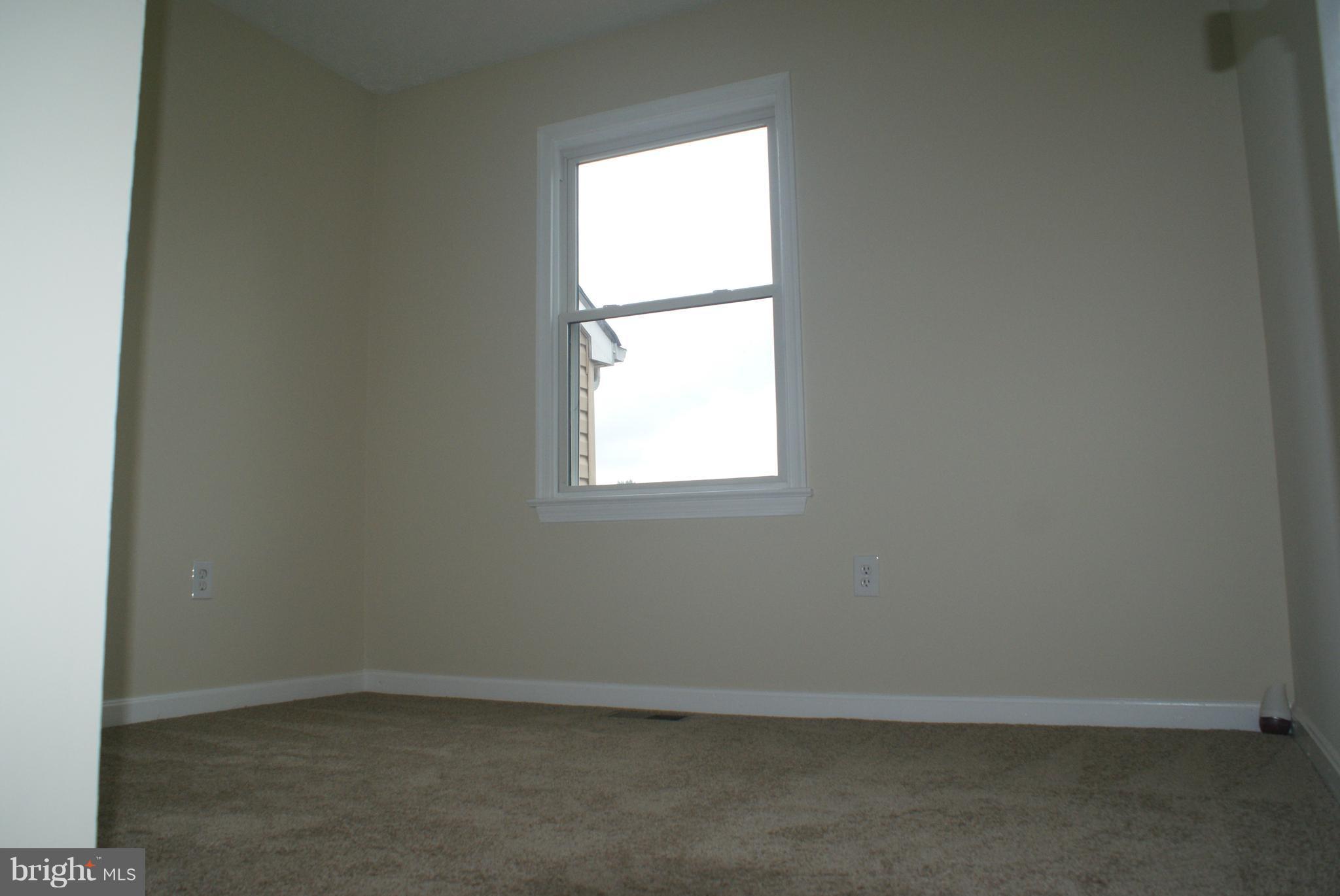 VALLEY STREAM ESTATES - Residential