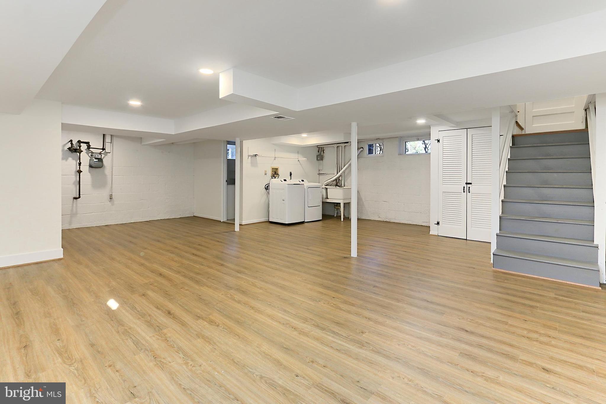 GLENCARLYN - Residential