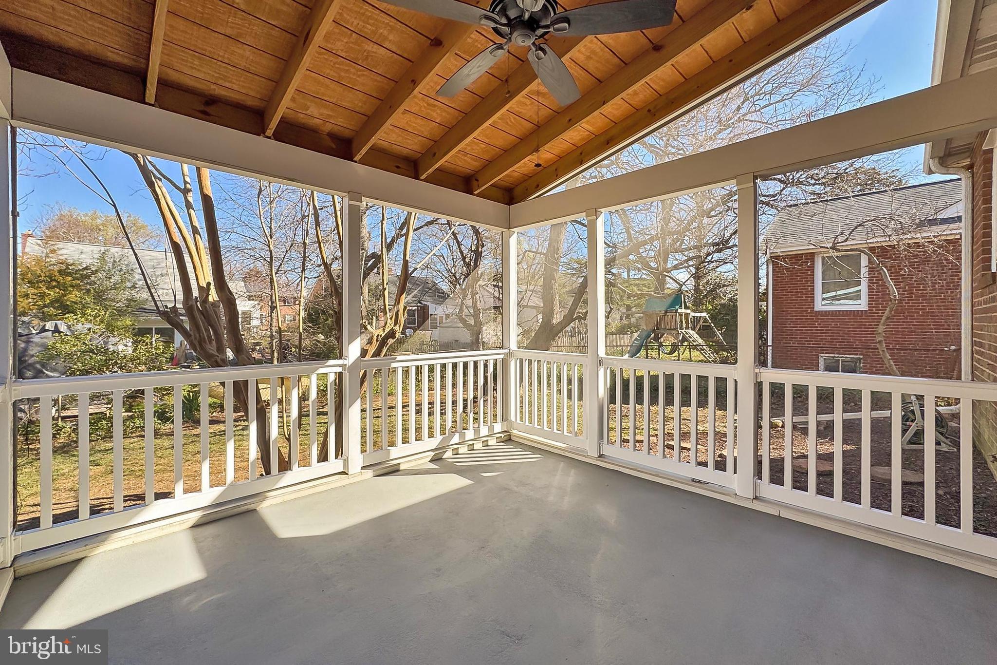 GLENCARLYN - Residential