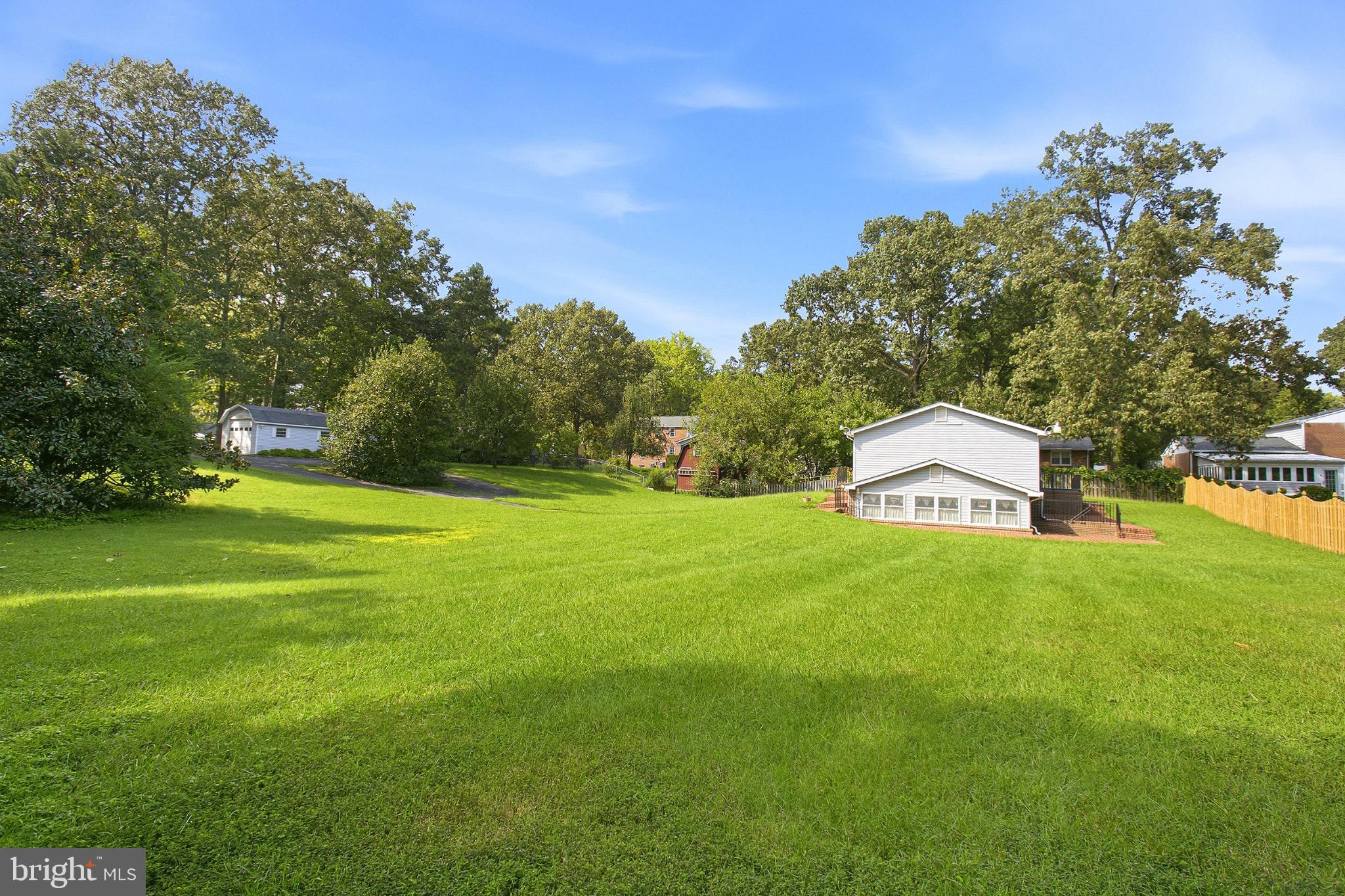 16410 NORTON DRIVE