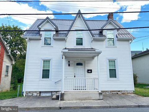 119 S FAYETTE STREET MERCERSBURG PA 17236