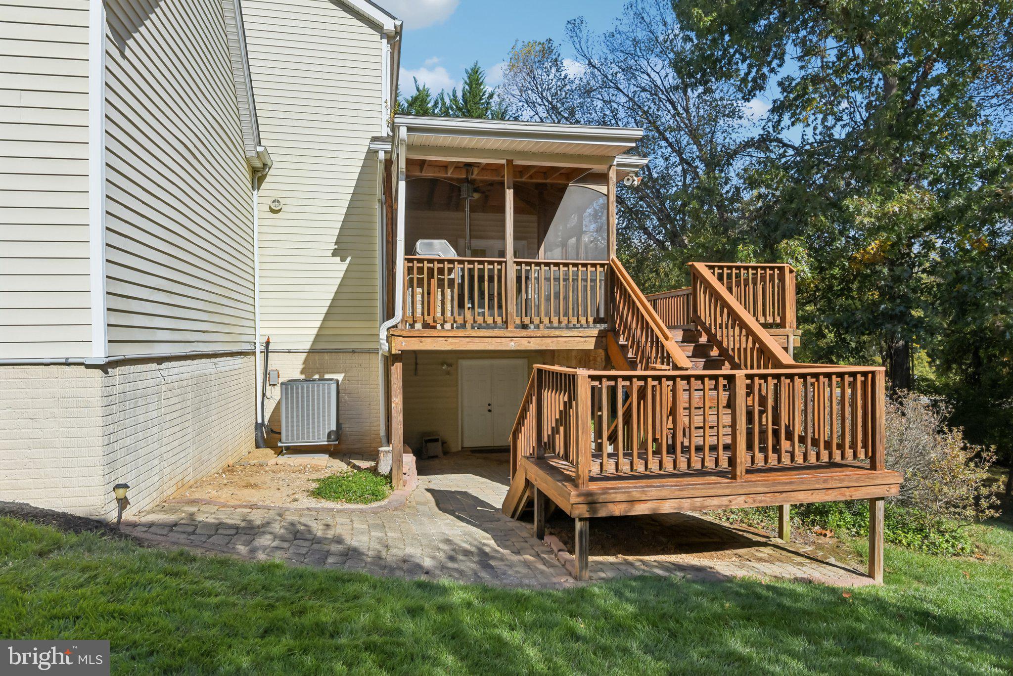 15111 SNAPPER COURT