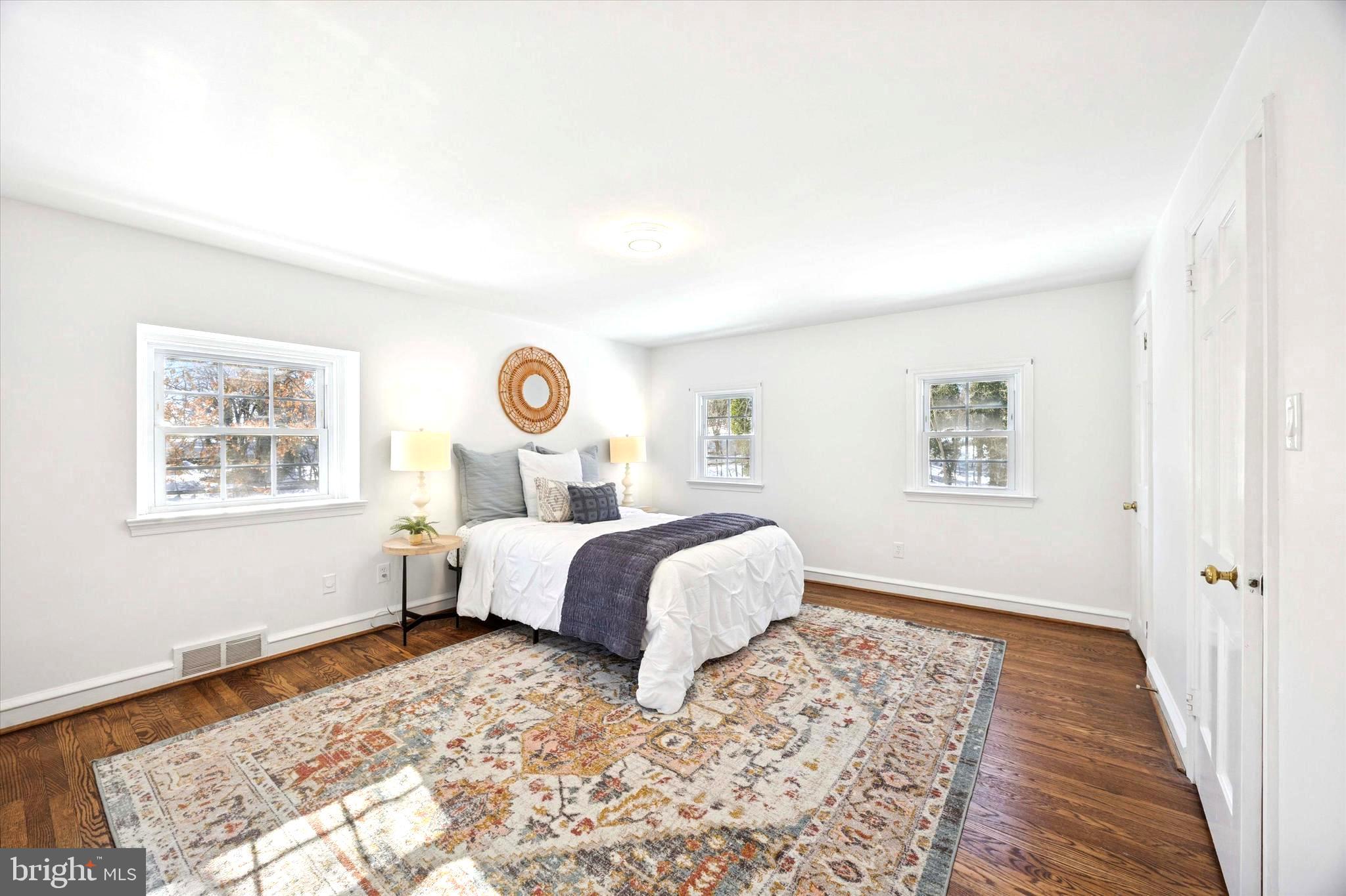 WALLINGFORD HILLS - Residential