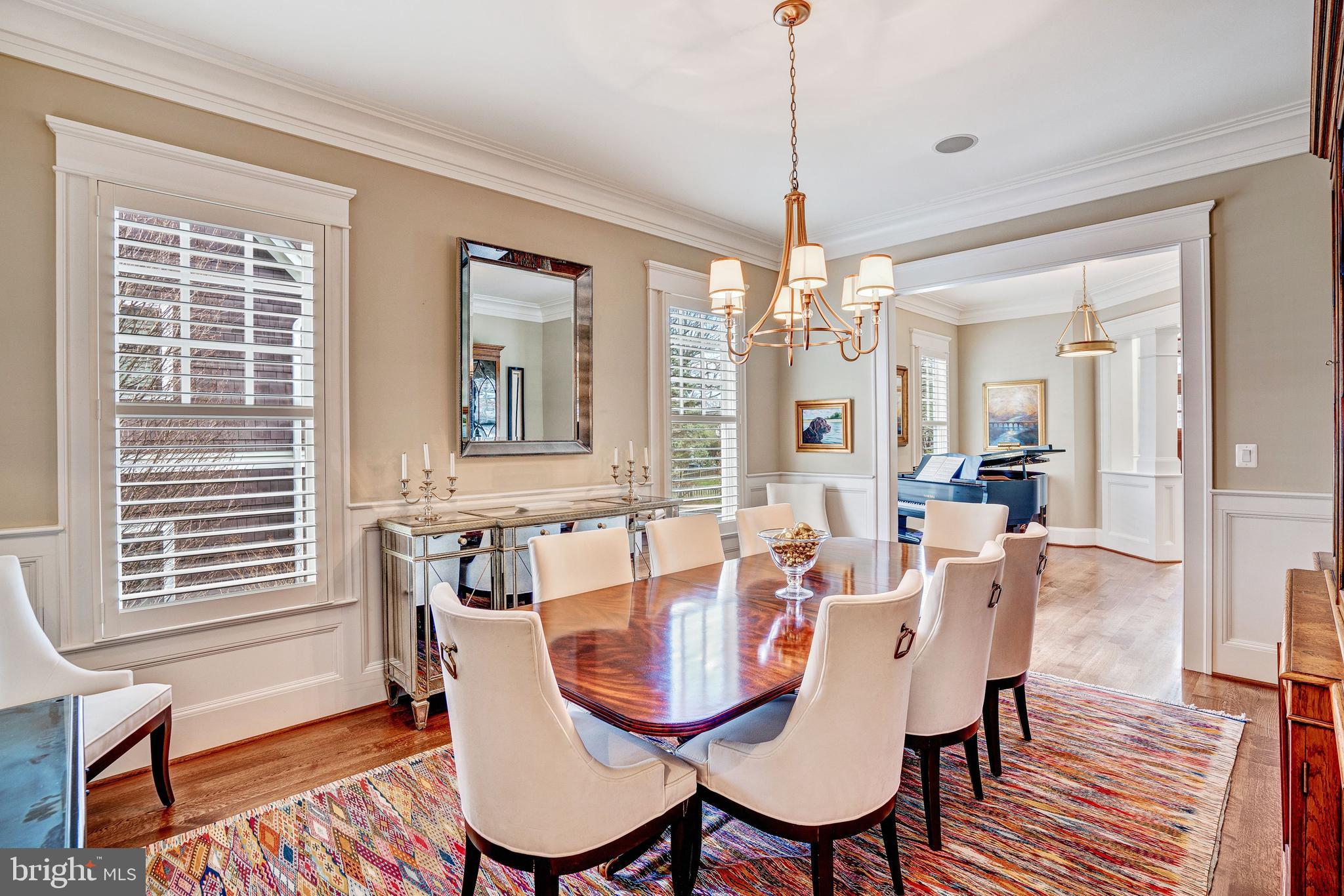 COUNTRY CLUB HILLS - Residential