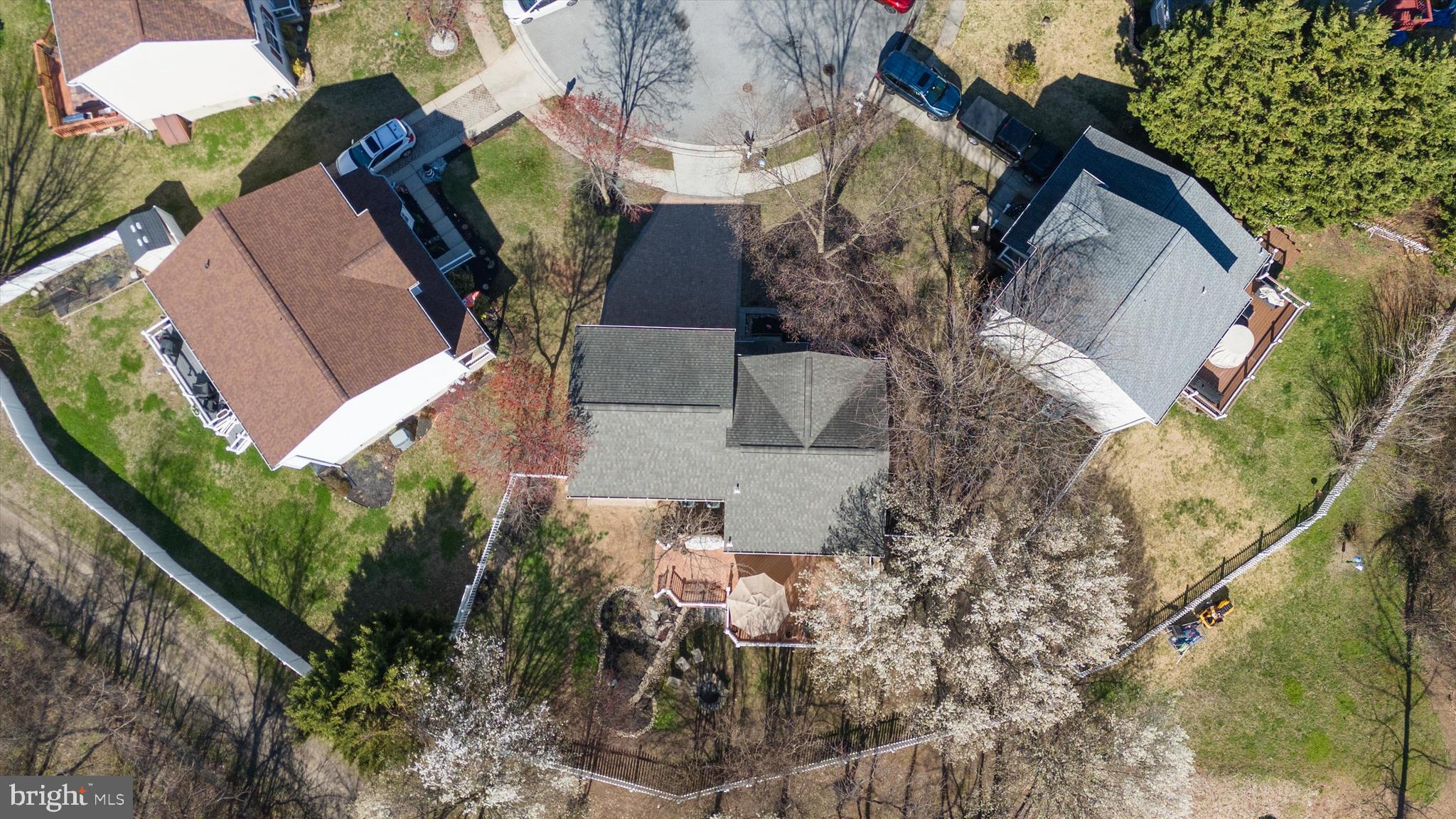 BEACHWOOD ESTATES - Residential