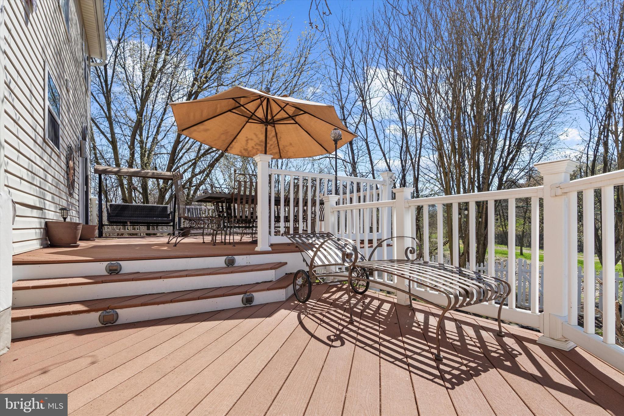 BEACHWOOD ESTATES - Residential