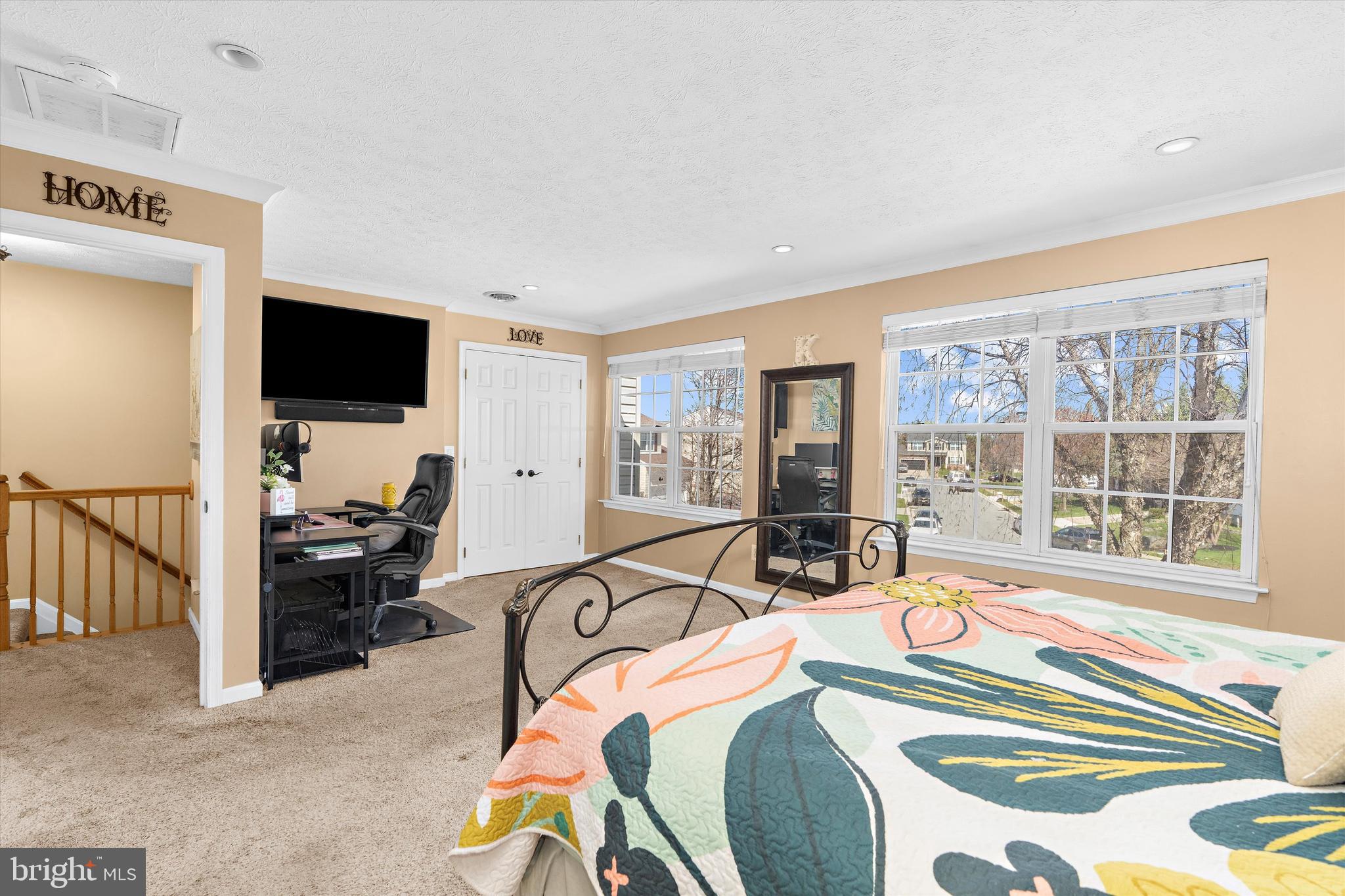 BEACHWOOD ESTATES - Residential