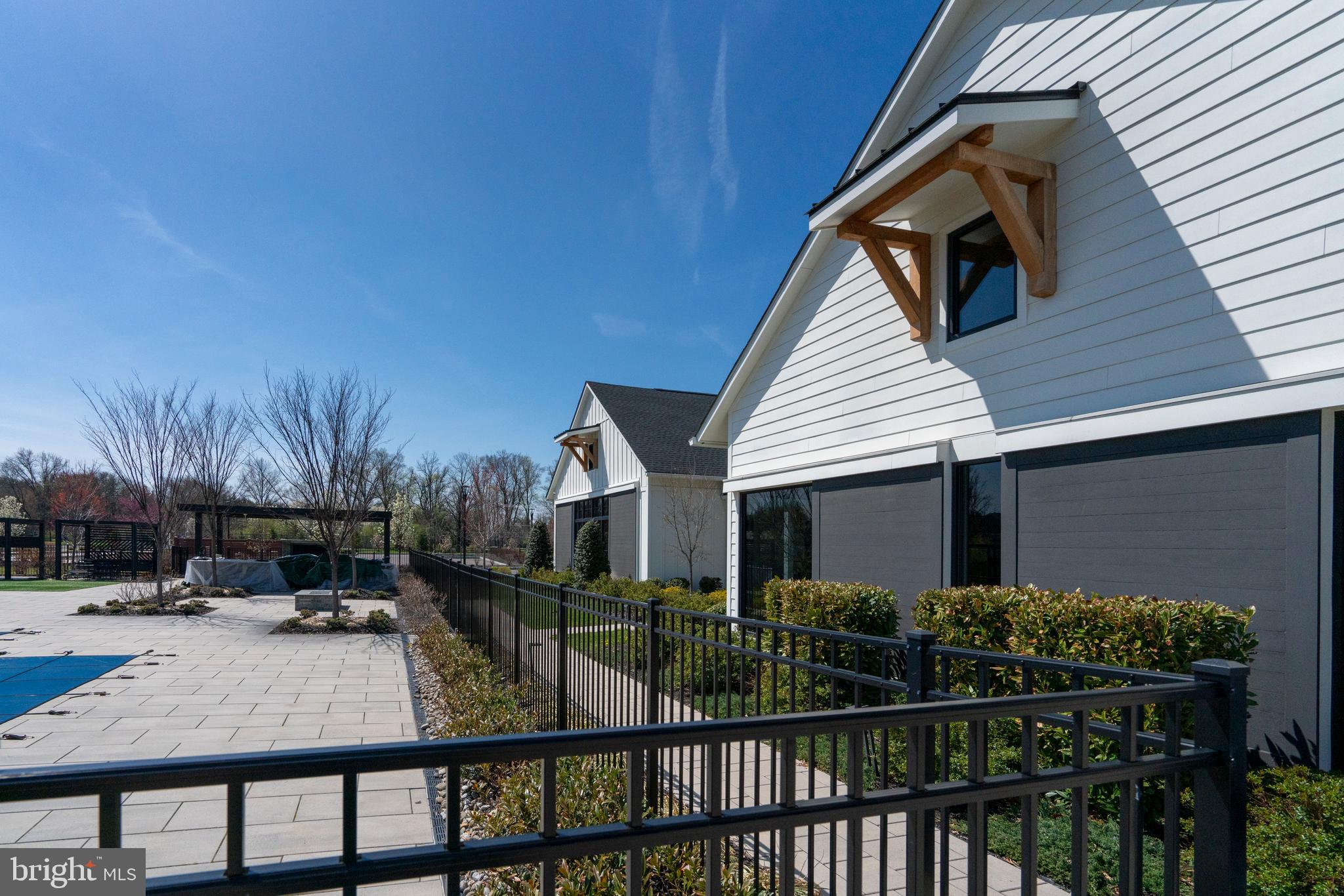 REGENCY AT WATERSIDE - Residential