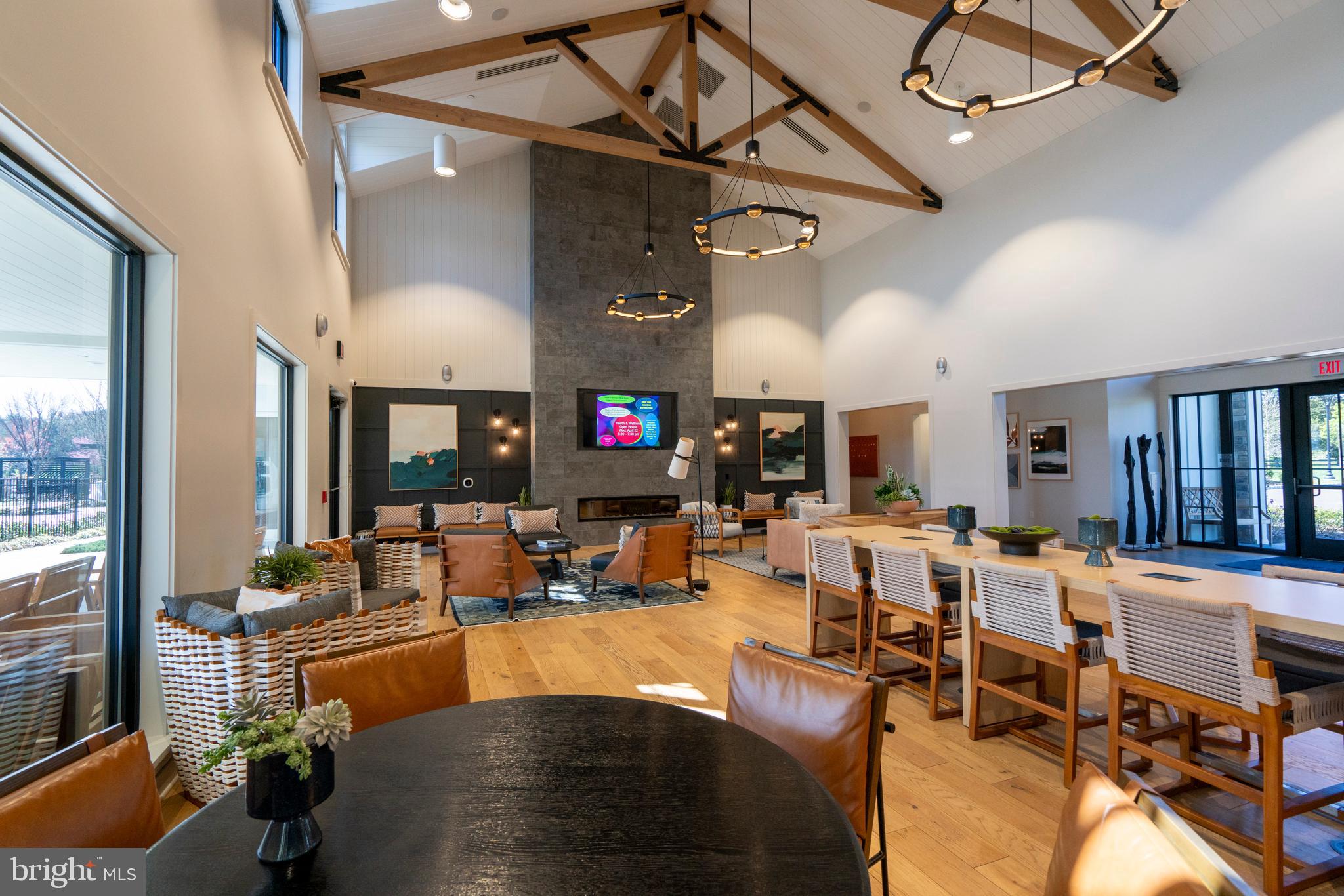 REGENCY AT WATERSIDE - Residential