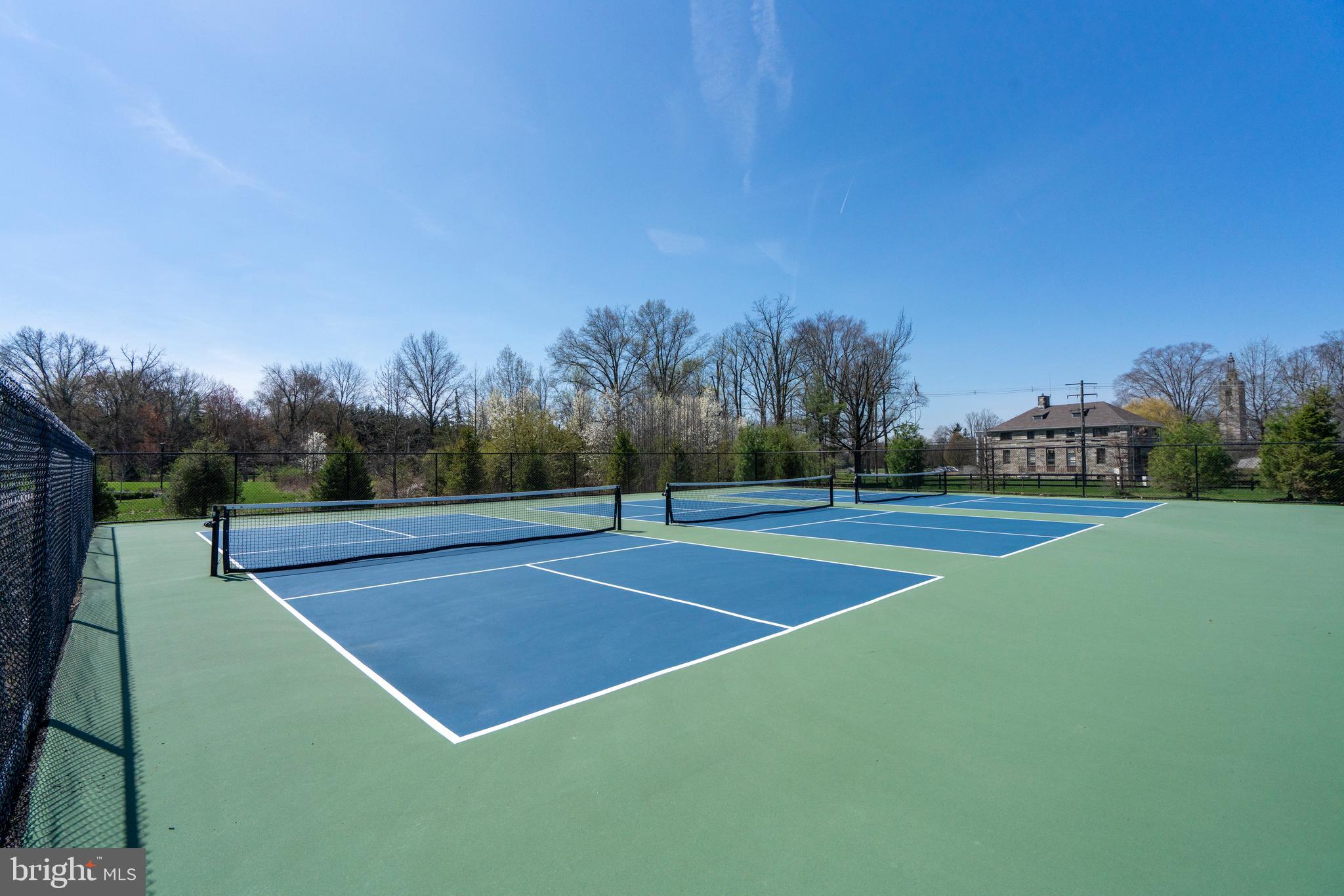 REGENCY AT WATERSIDE - Residential